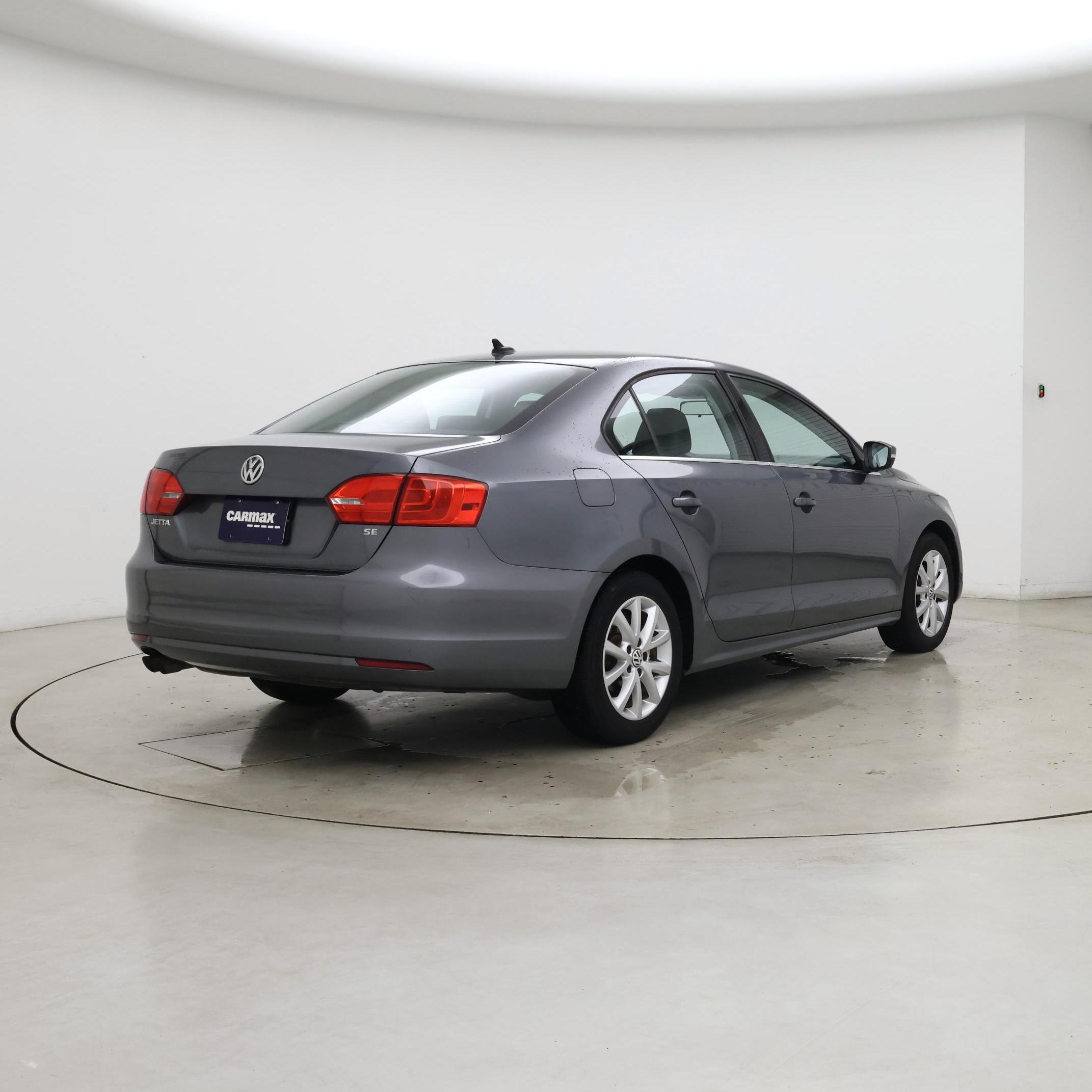 Thumbnail: 2014 Volkswagen Jetta - 8