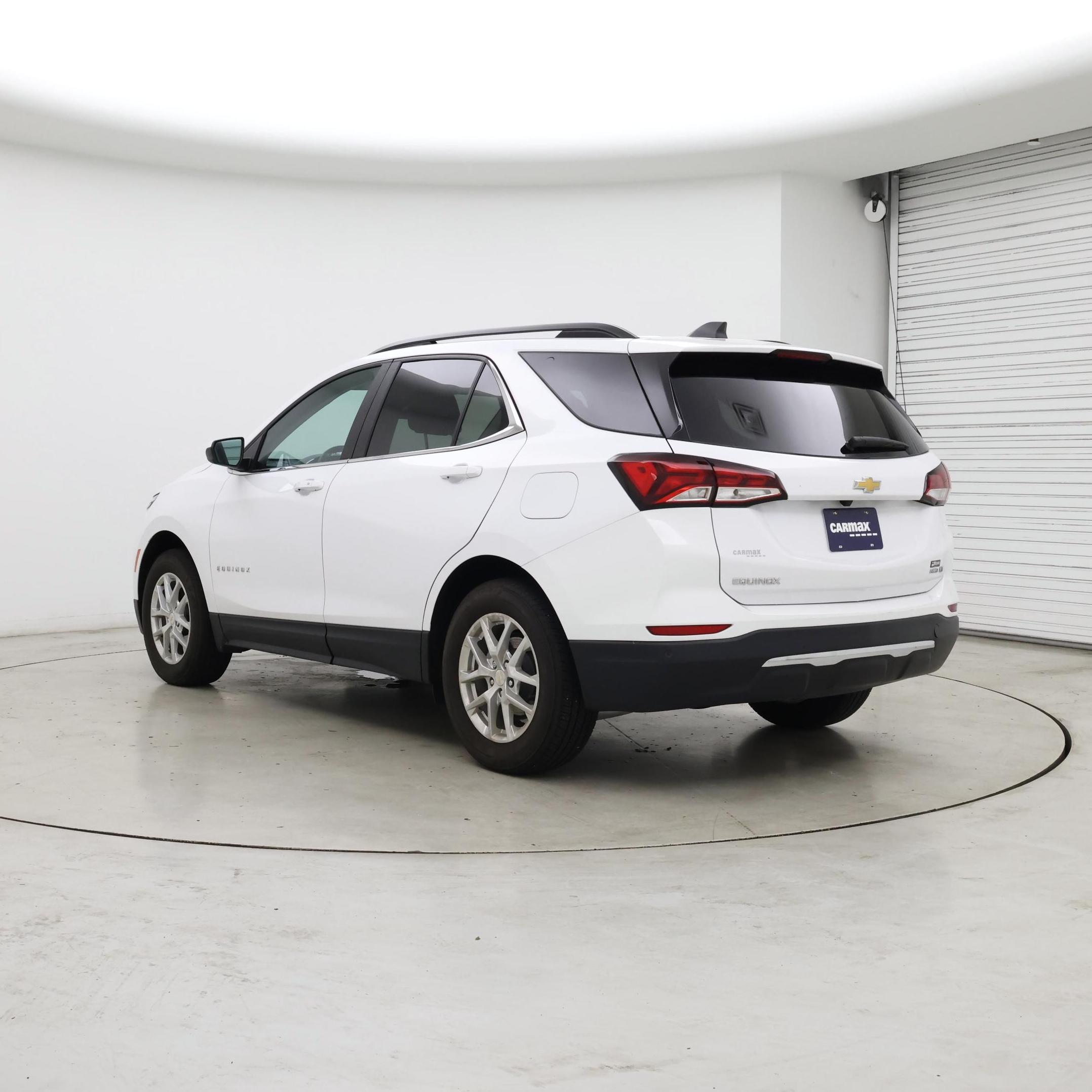 Thumbnail: 2022 Chevrolet Equinox - 2