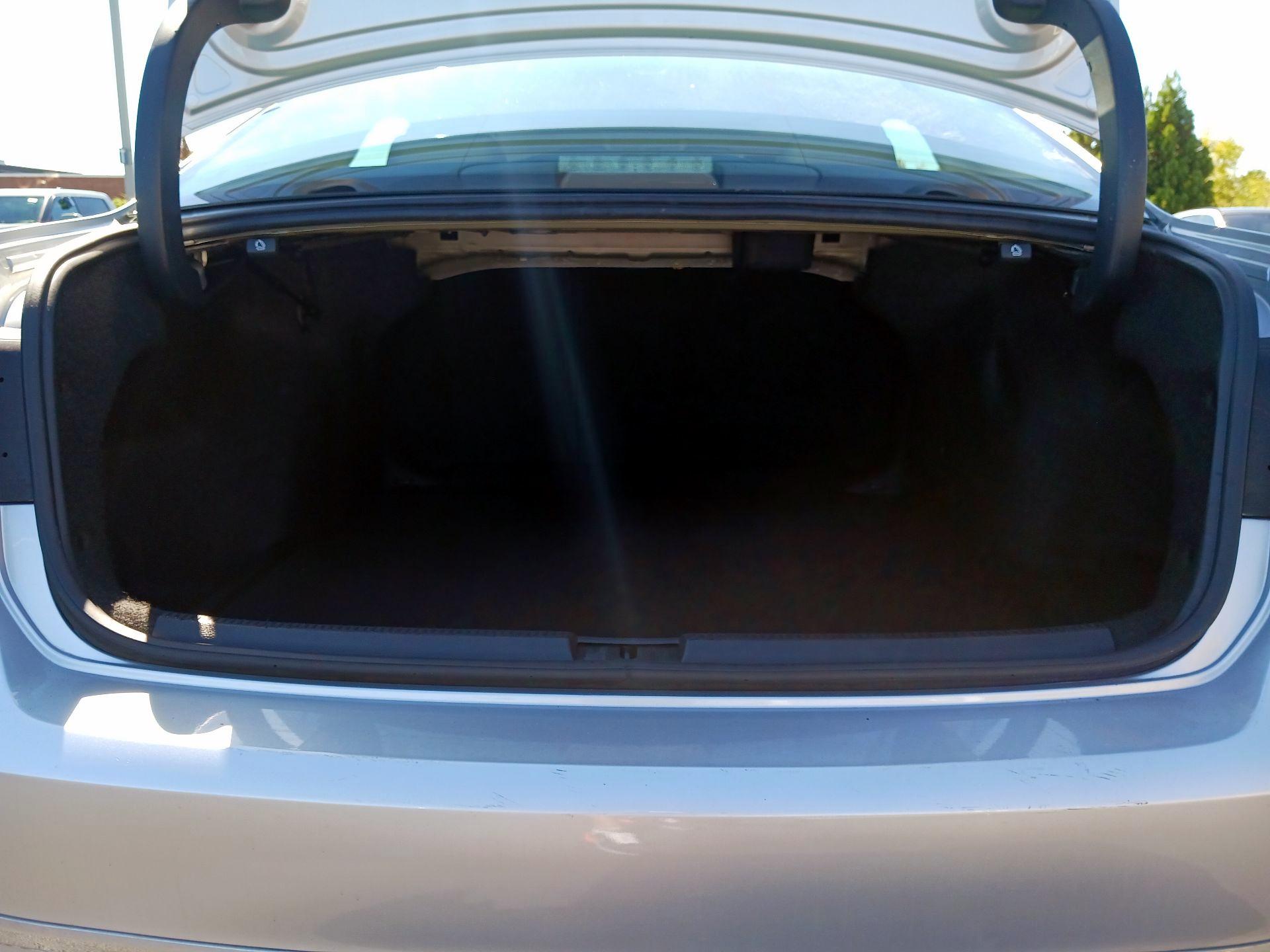 Thumbnail: 2015 Volkswagen Passat - 20