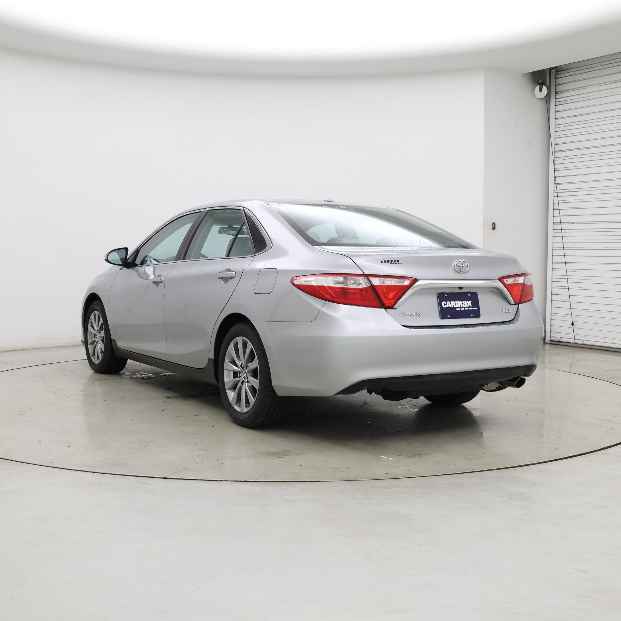 Thumbnail: 2016 Toyota Camry - 2
