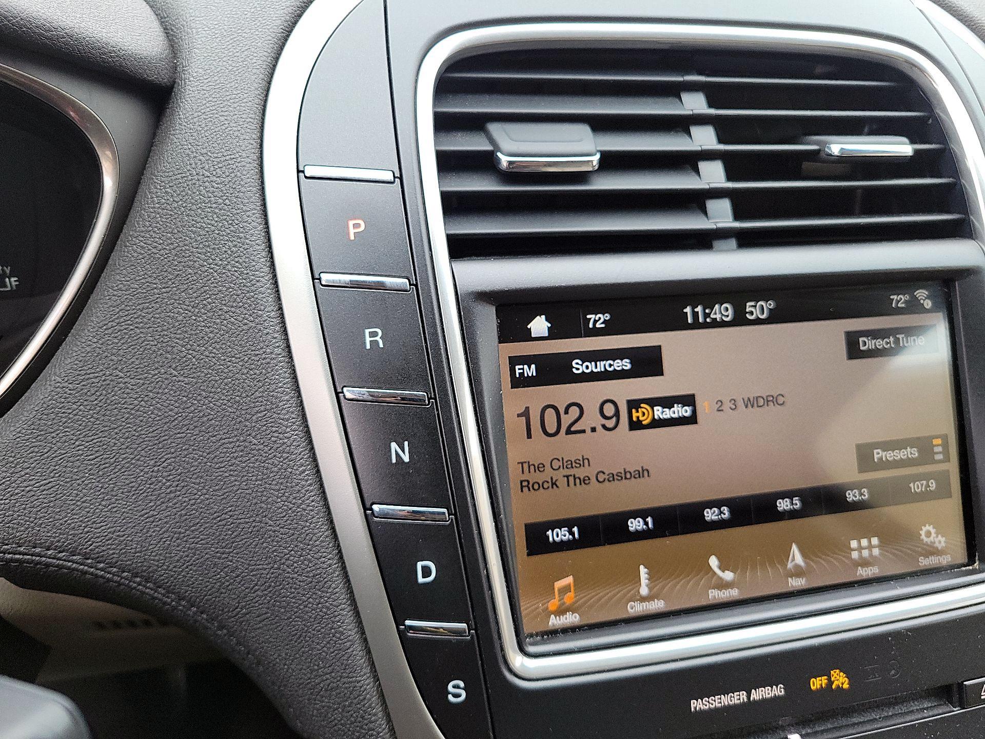 Thumbnail: 2019 Lincoln Nautilus - 18