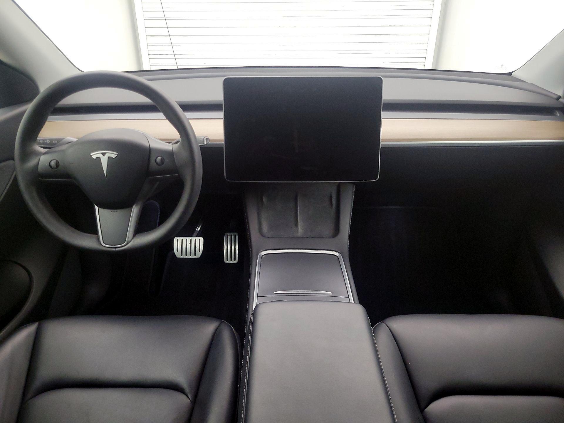 Thumbnail: 2022 Tesla Model Y - 9
