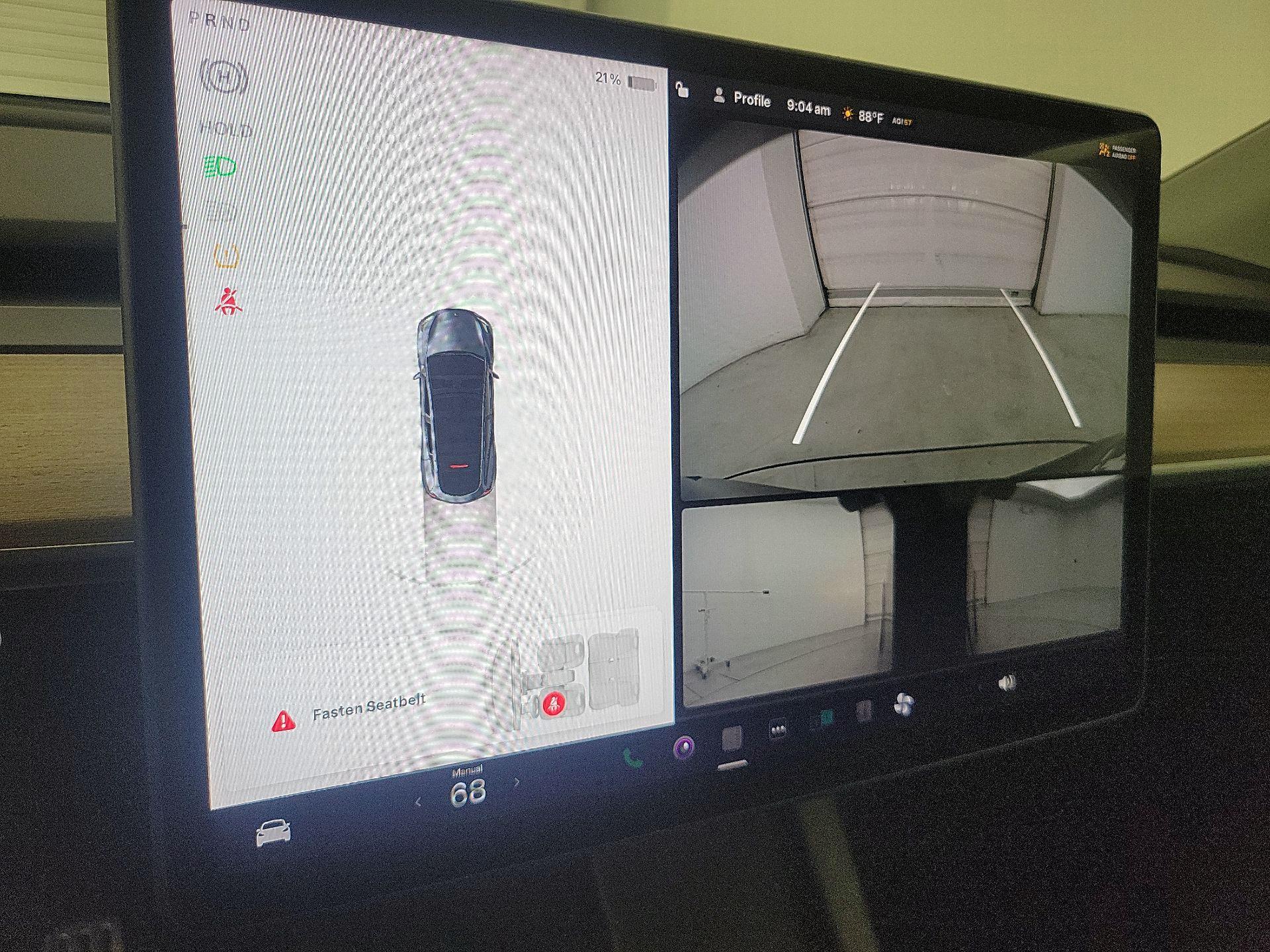 Thumbnail: 2022 Tesla Model Y - 14
