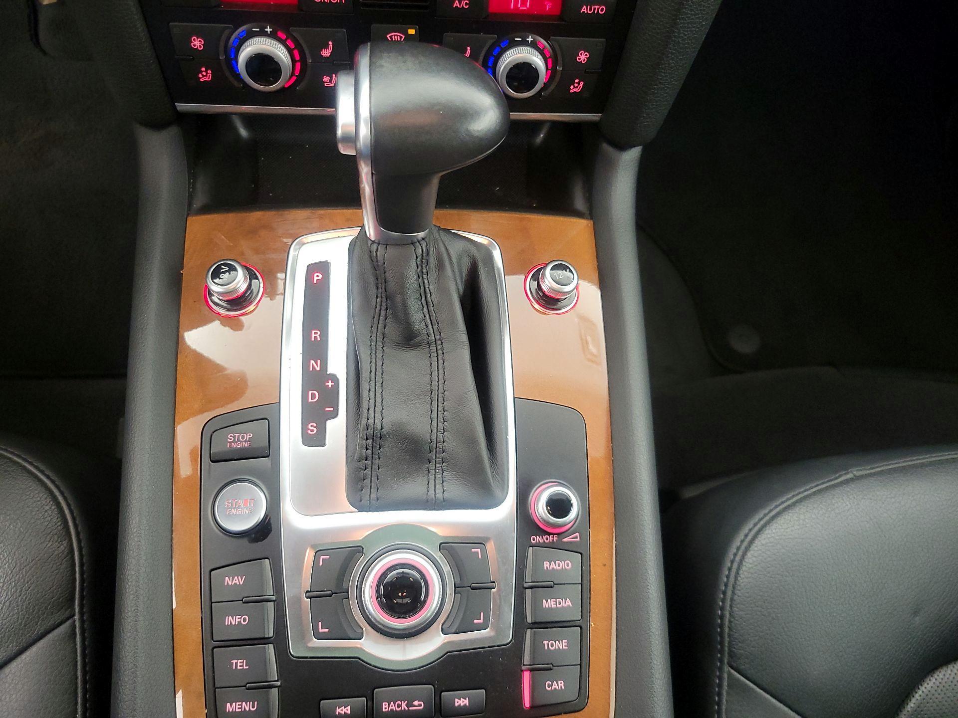 Thumbnail: 2014 Audi Q7 - 18