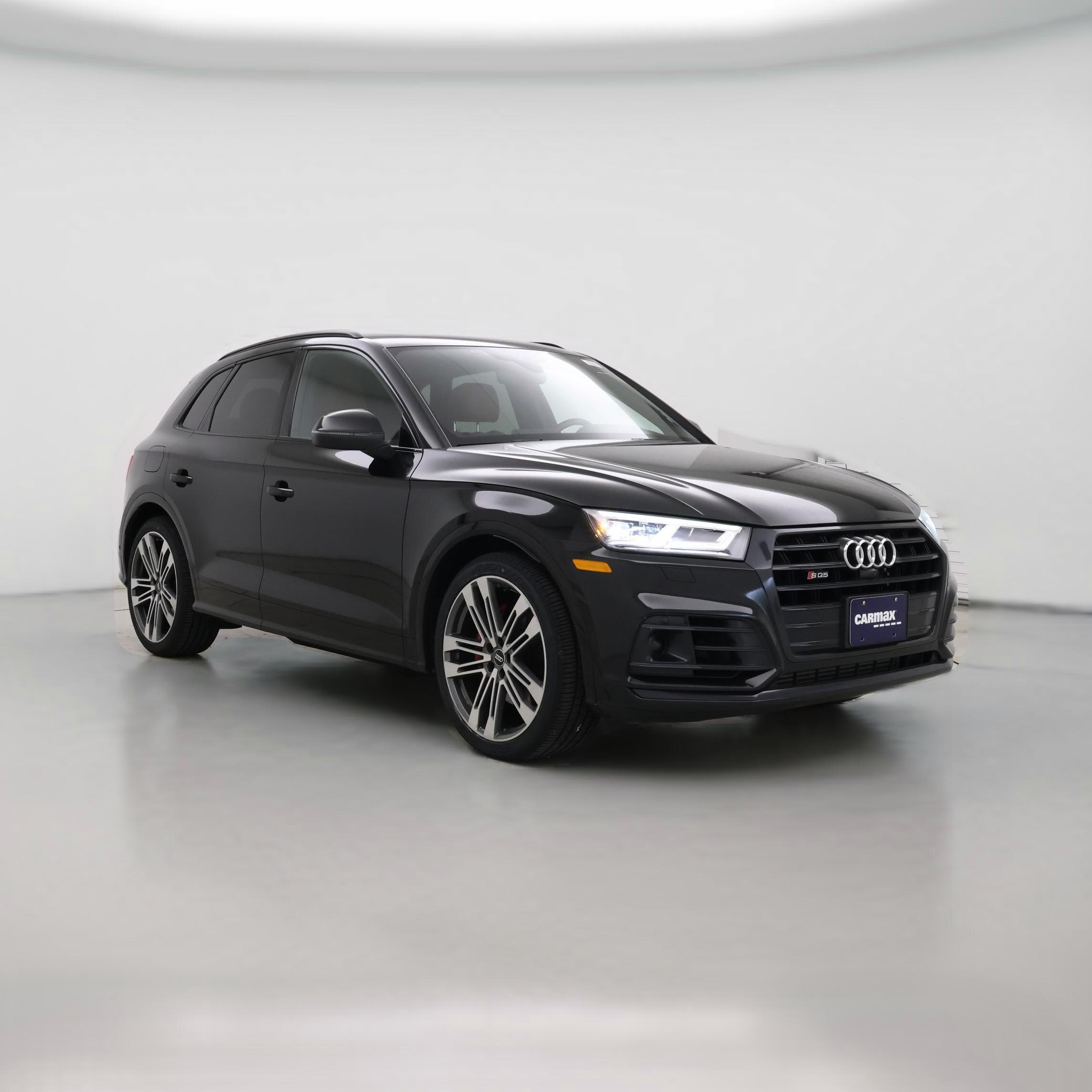 Thumbnail: 2019 Audi SQ5 - 1
