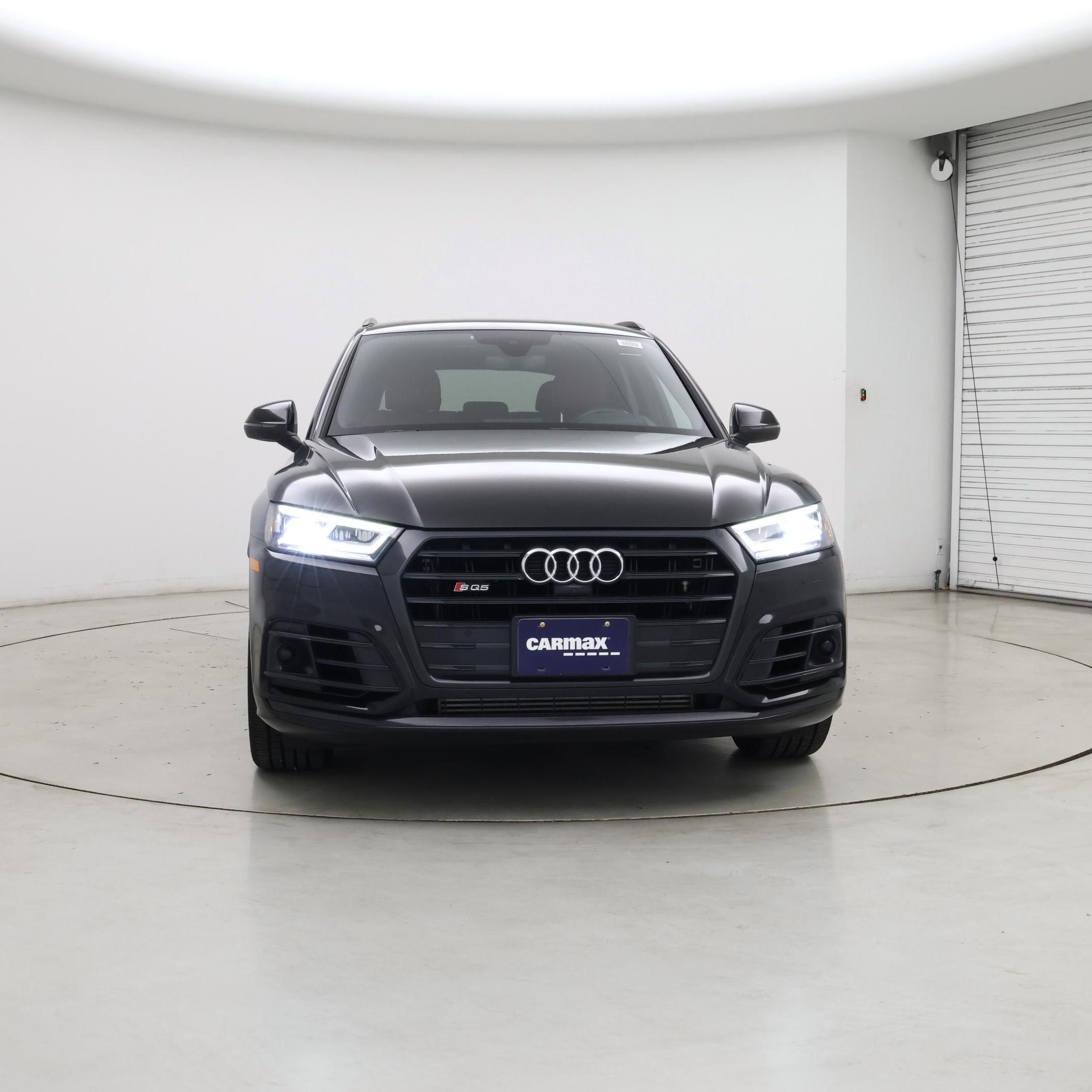 Thumbnail: 2019 Audi SQ5 - 5