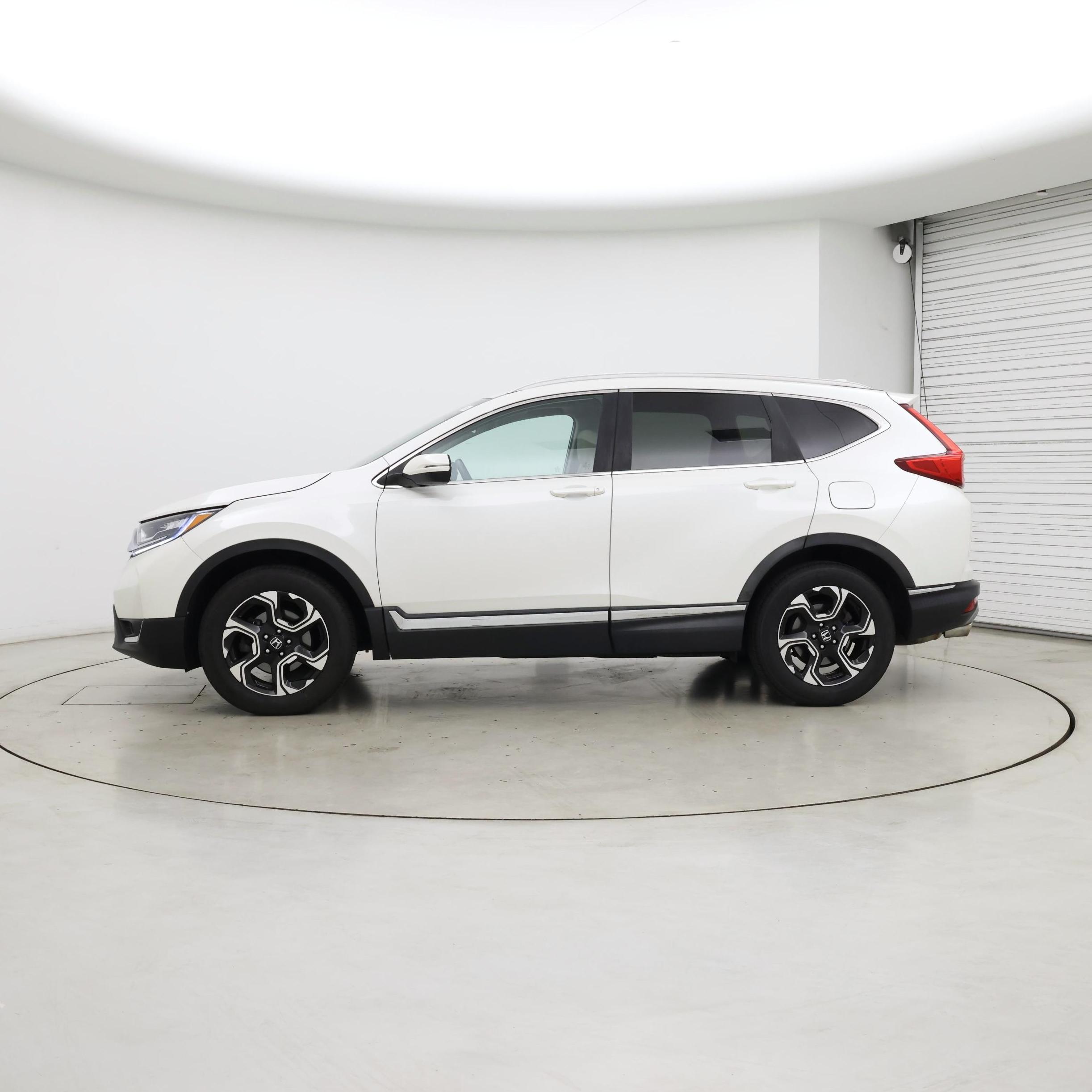 Thumbnail: 2017 Honda CR-V - 3