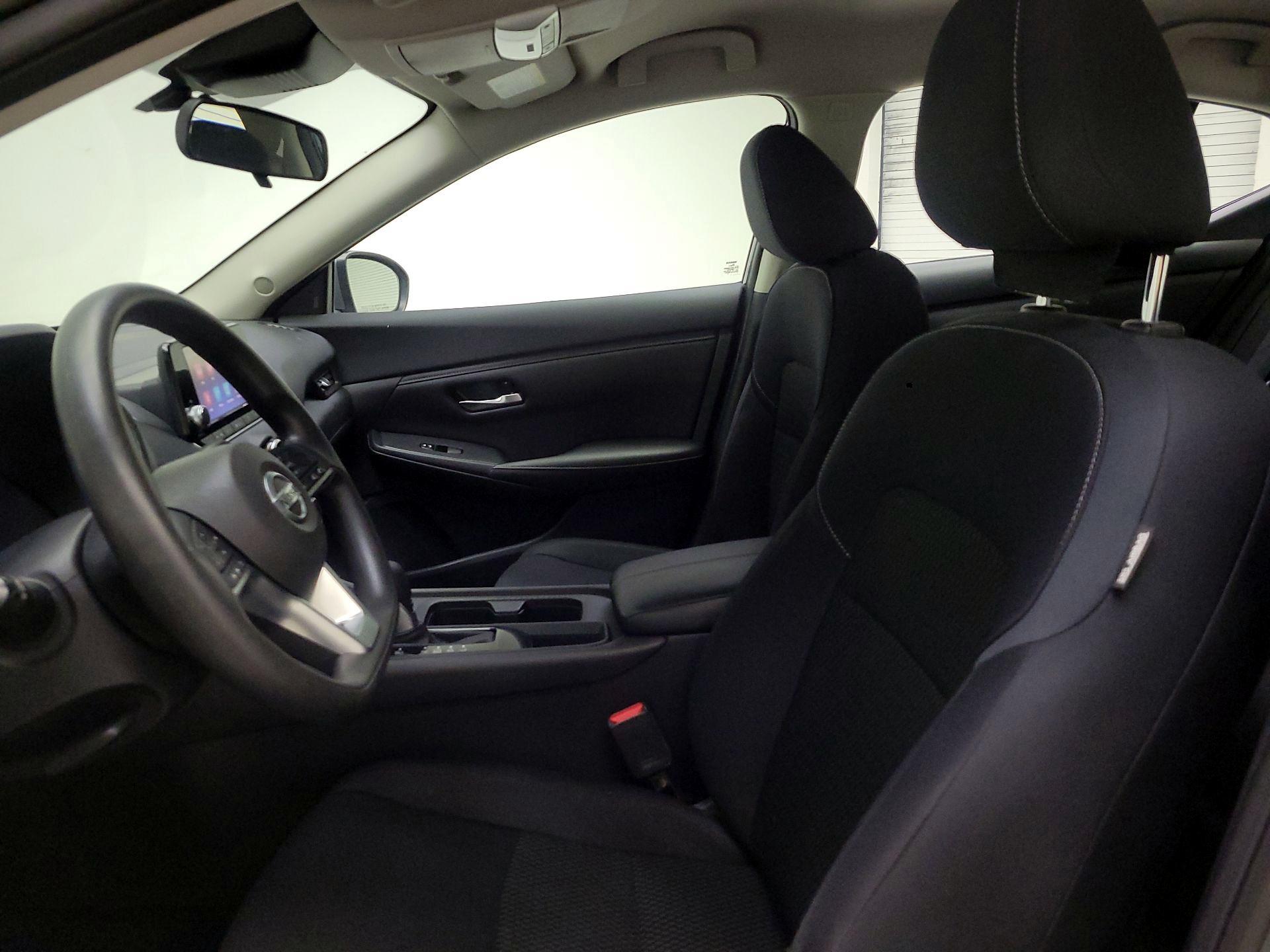 Thumbnail: 2021 Nissan Sentra - 11