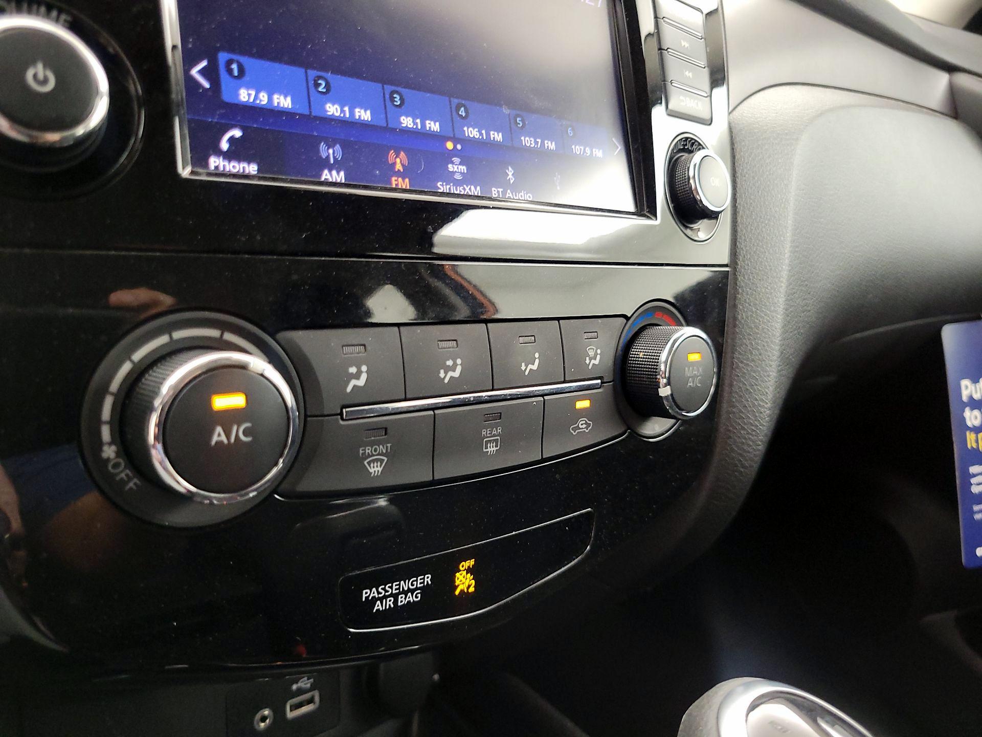 Thumbnail: 2021 Nissan Rogue Sport - 16