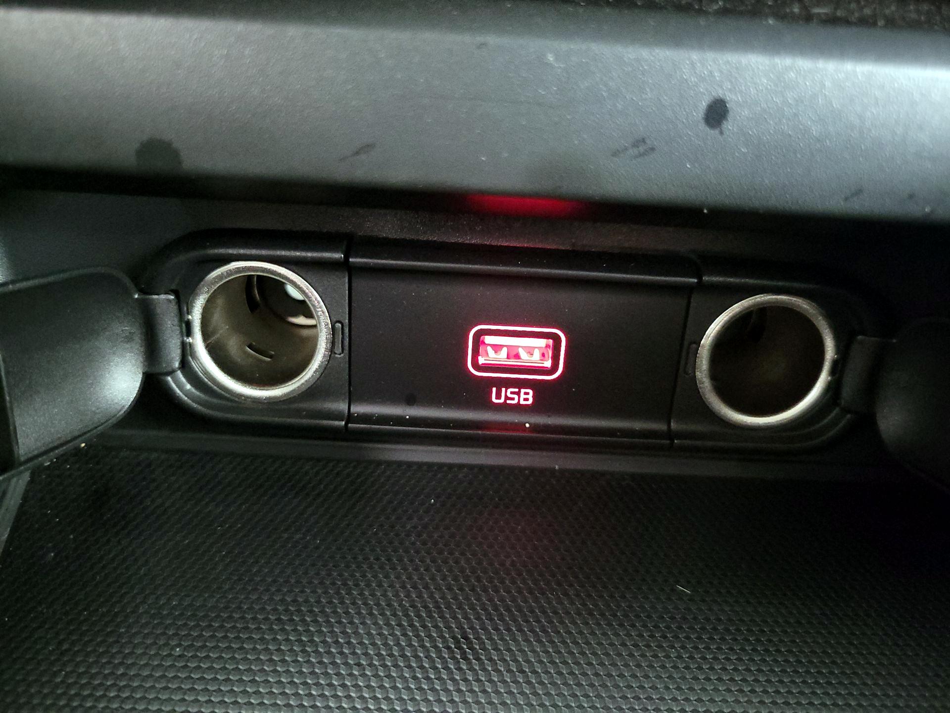Thumbnail: 2022 Kia Soul - 18
