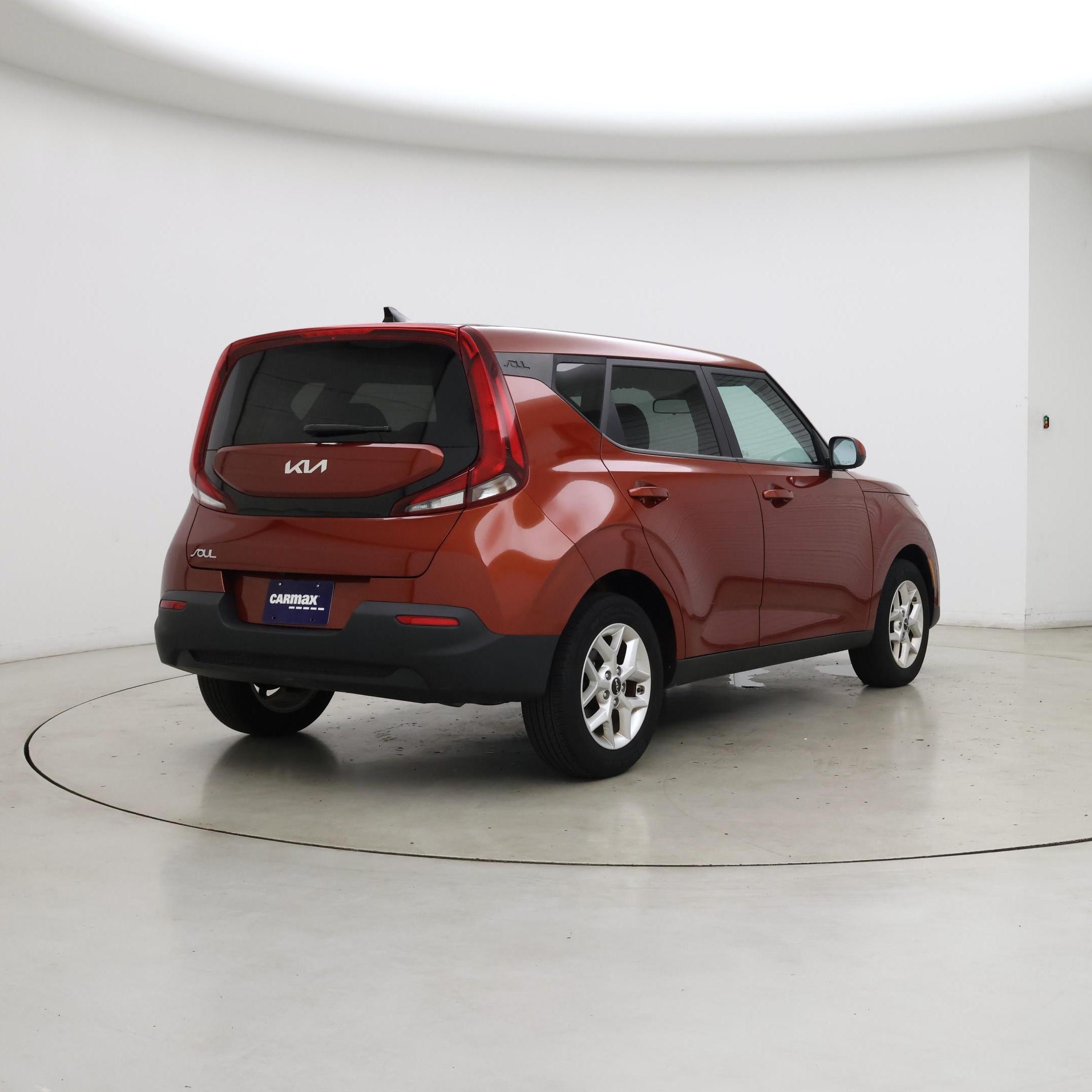 Thumbnail: 2022 Kia Soul - 8