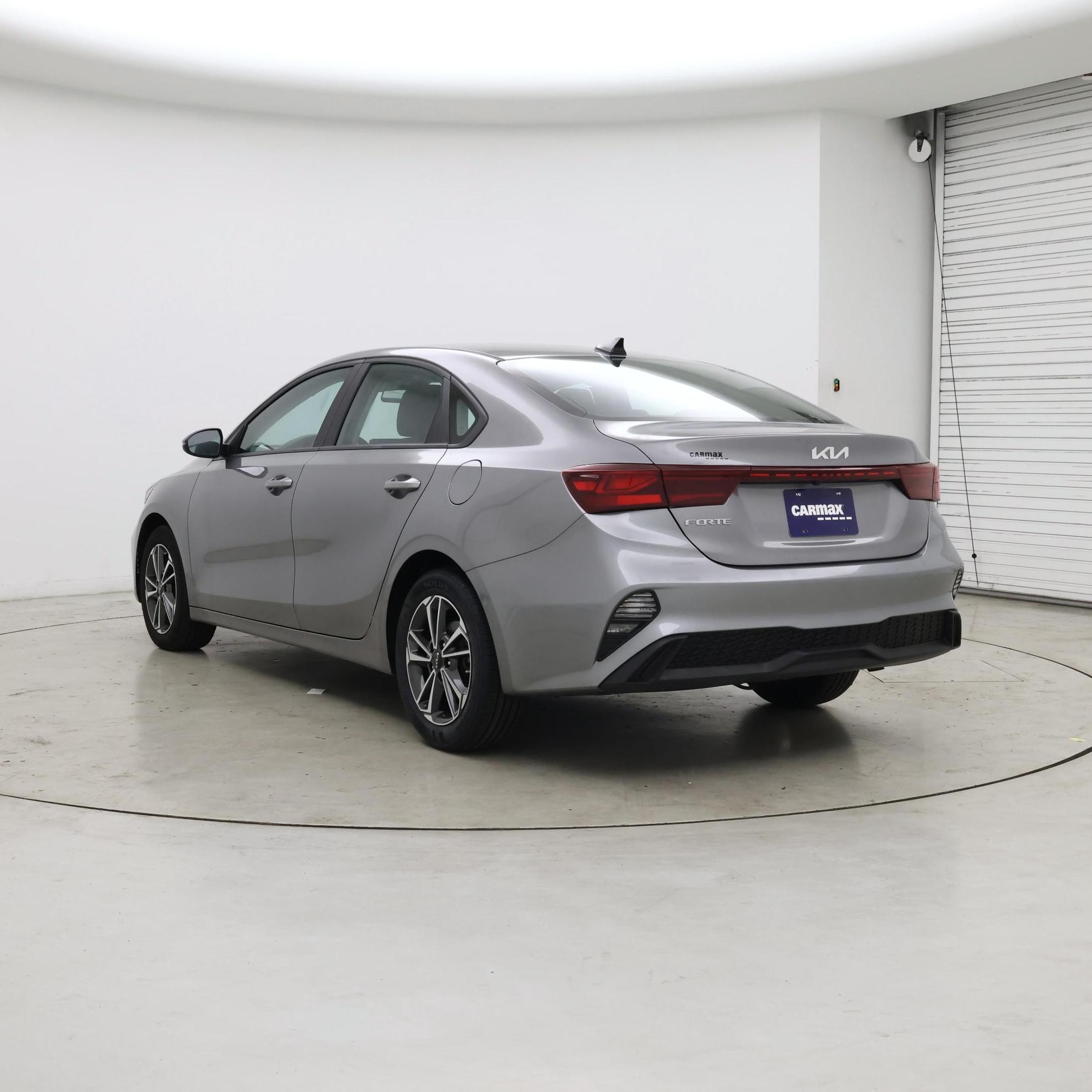 Thumbnail: 2023 Kia Forte - 2