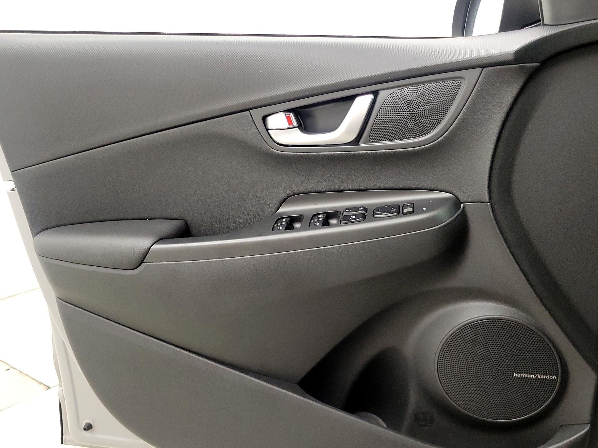 Thumbnail: 2023 Hyundai Kona - 12