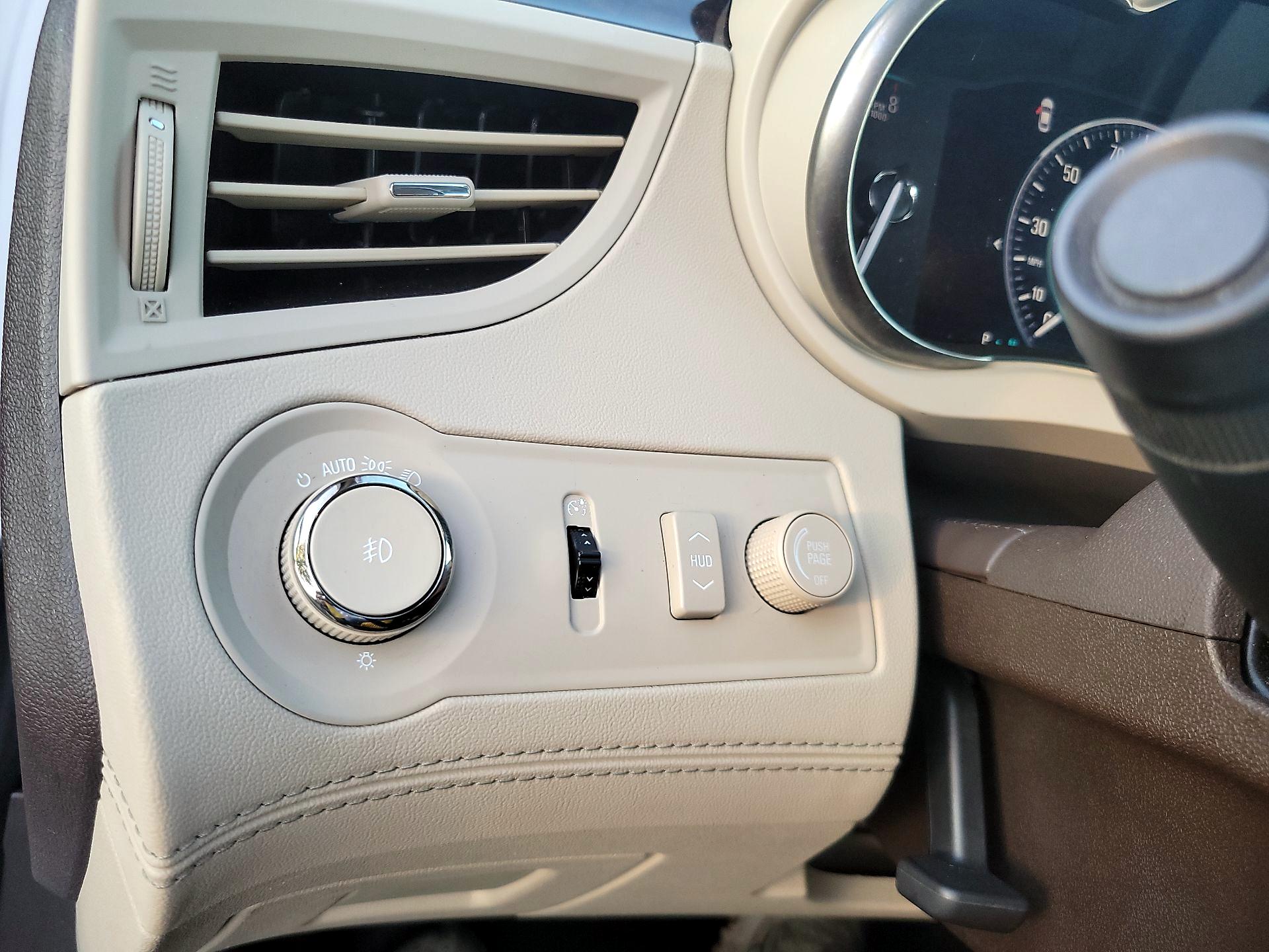 Thumbnail: 2015 Buick LaCrosse - 11