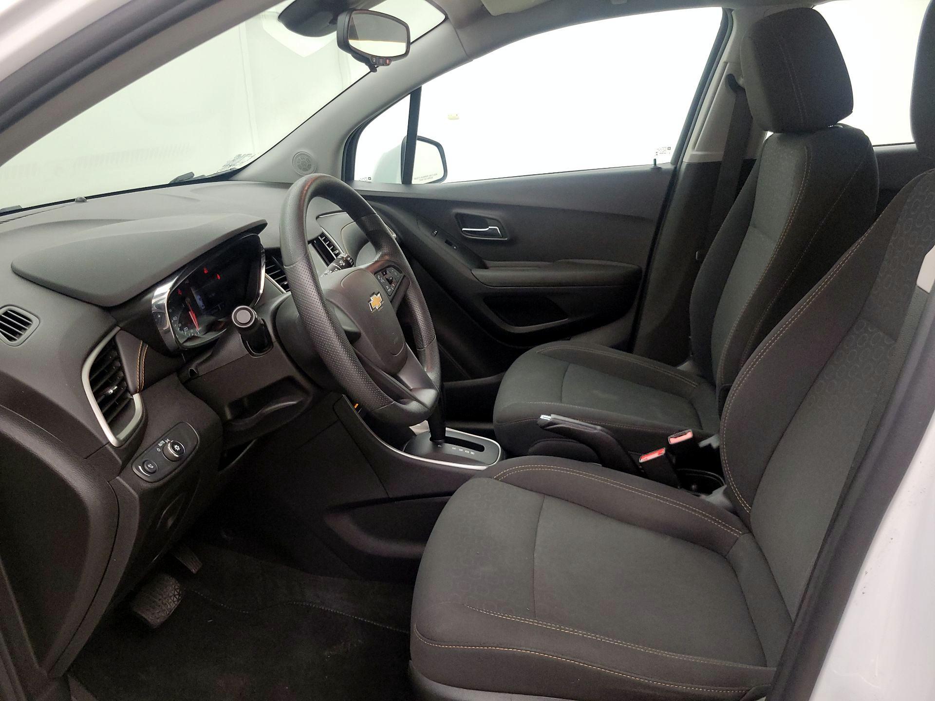 Thumbnail: 2020 Chevrolet Trax - 11