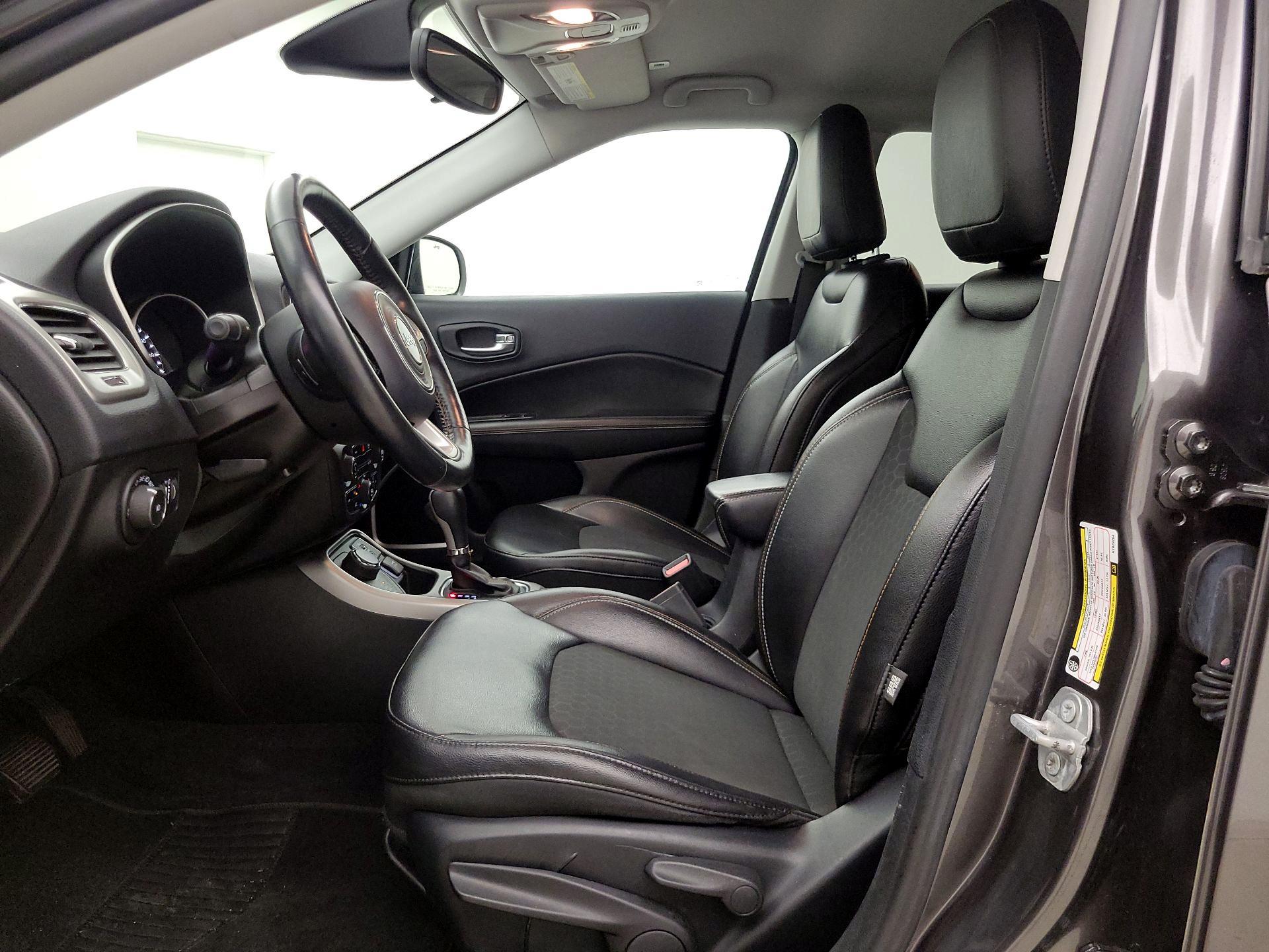 Thumbnail: 2019 Jeep Compass - 11