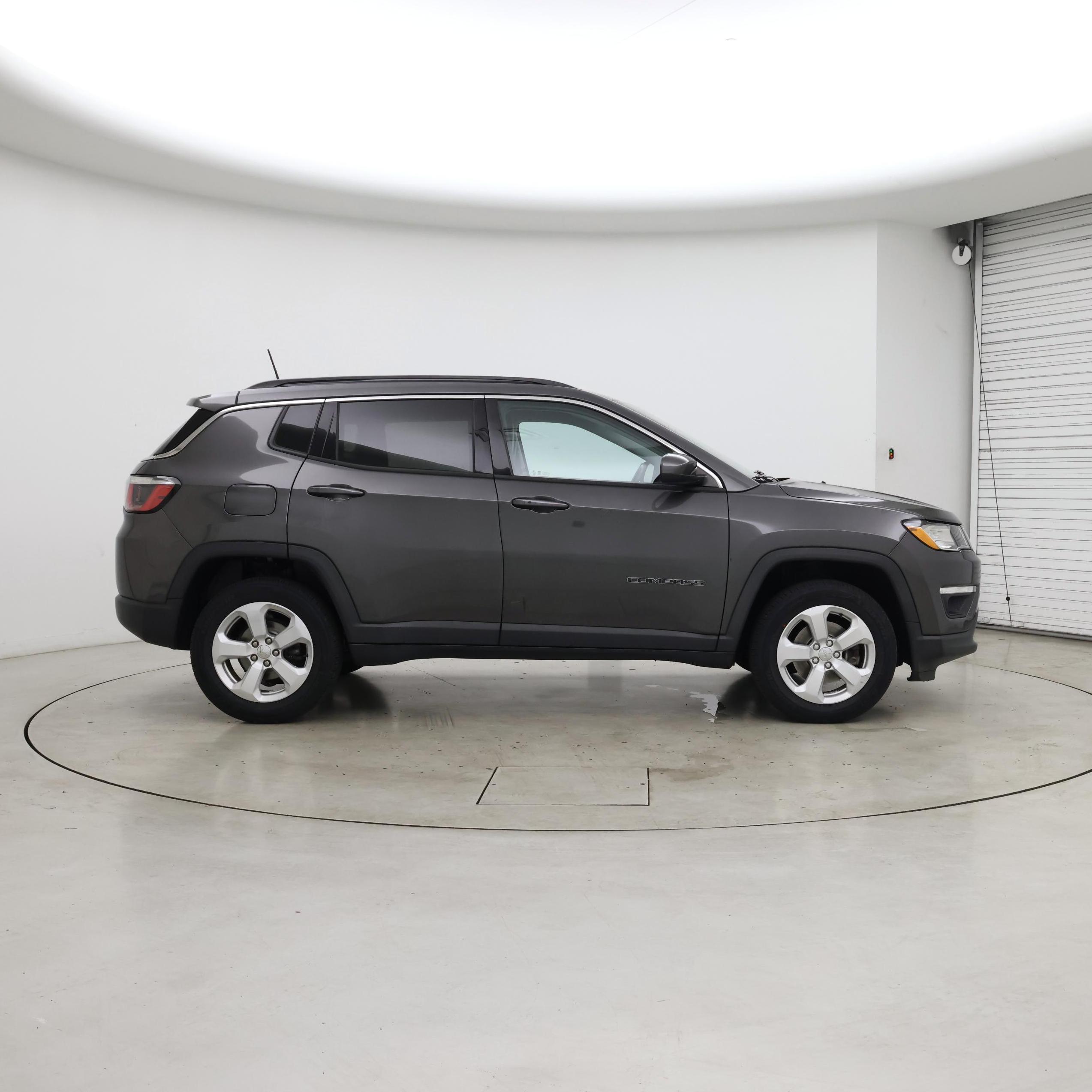 Thumbnail: 2019 Jeep Compass - 7