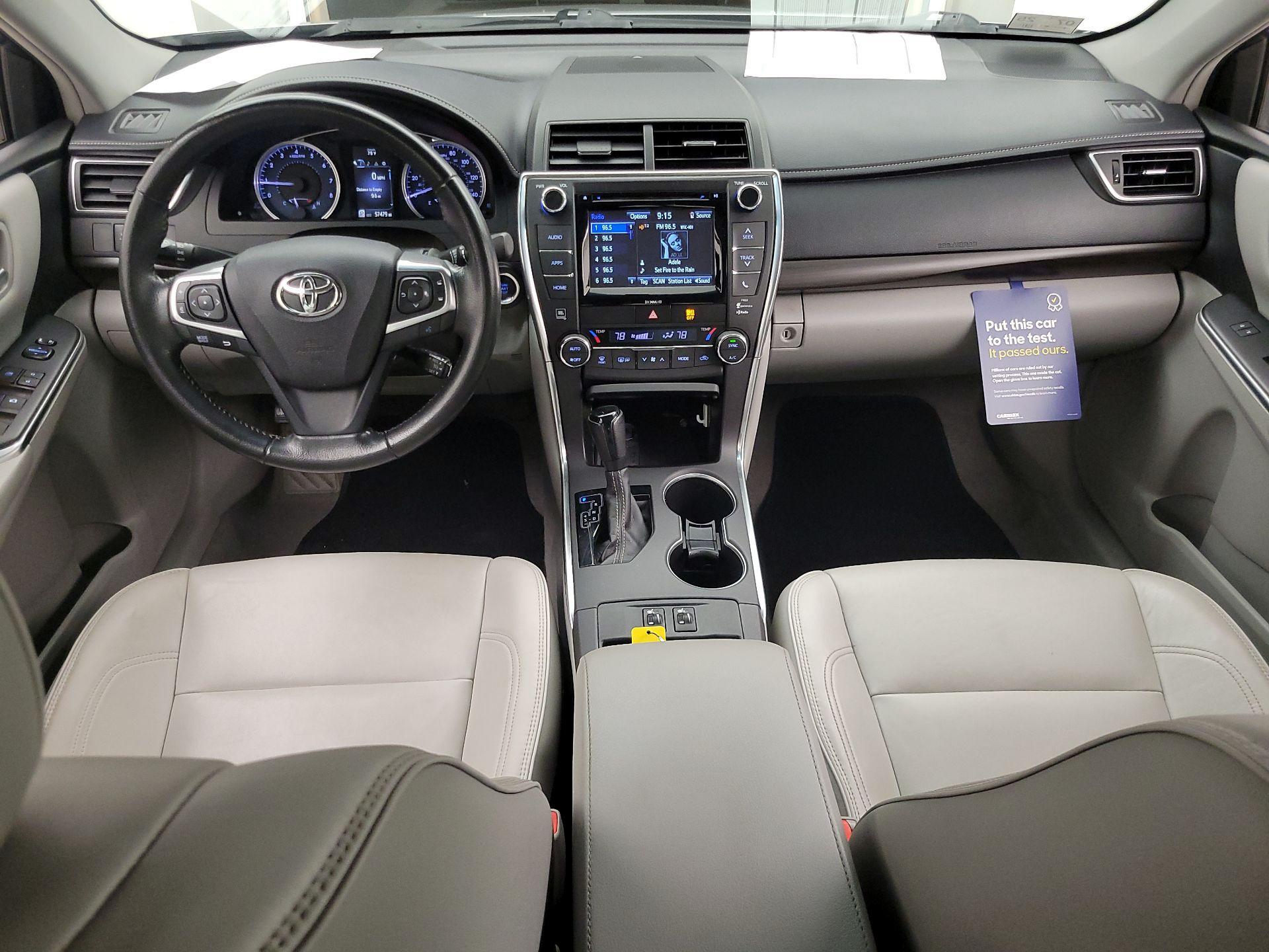 Thumbnail: 2017 Toyota Camry - 9