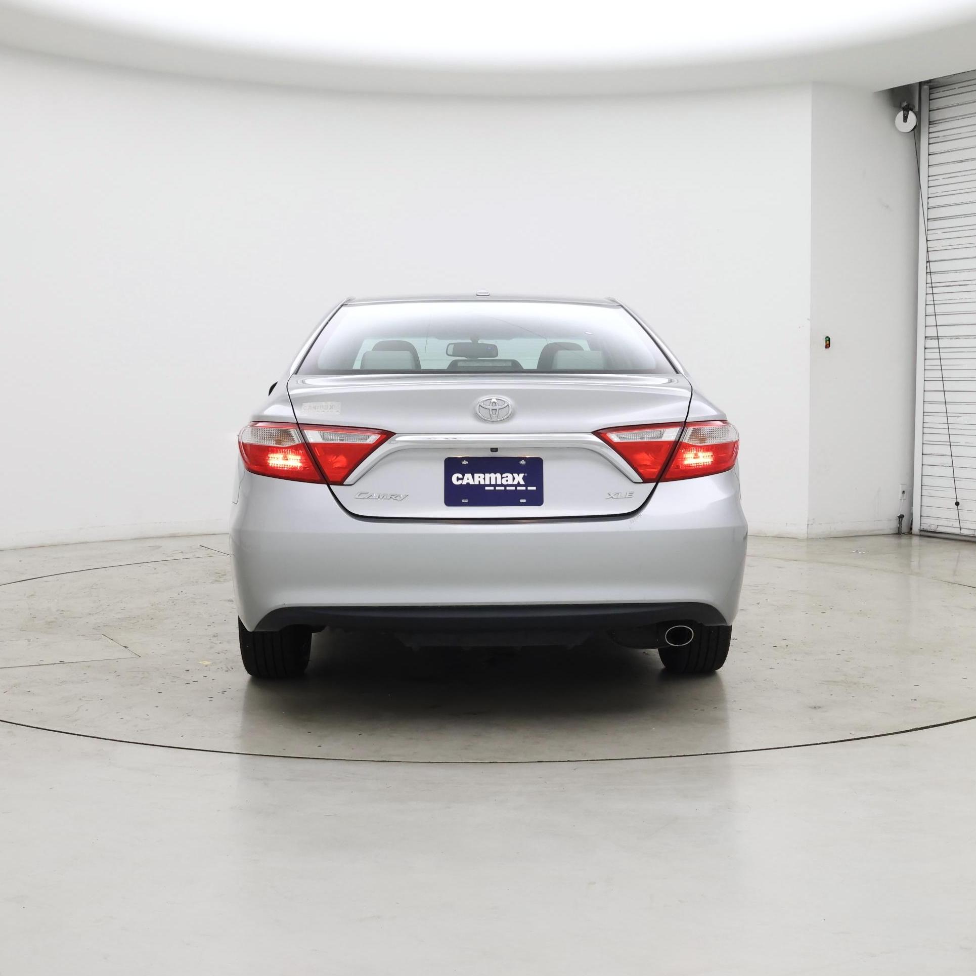 Thumbnail: 2017 Toyota Camry - 6