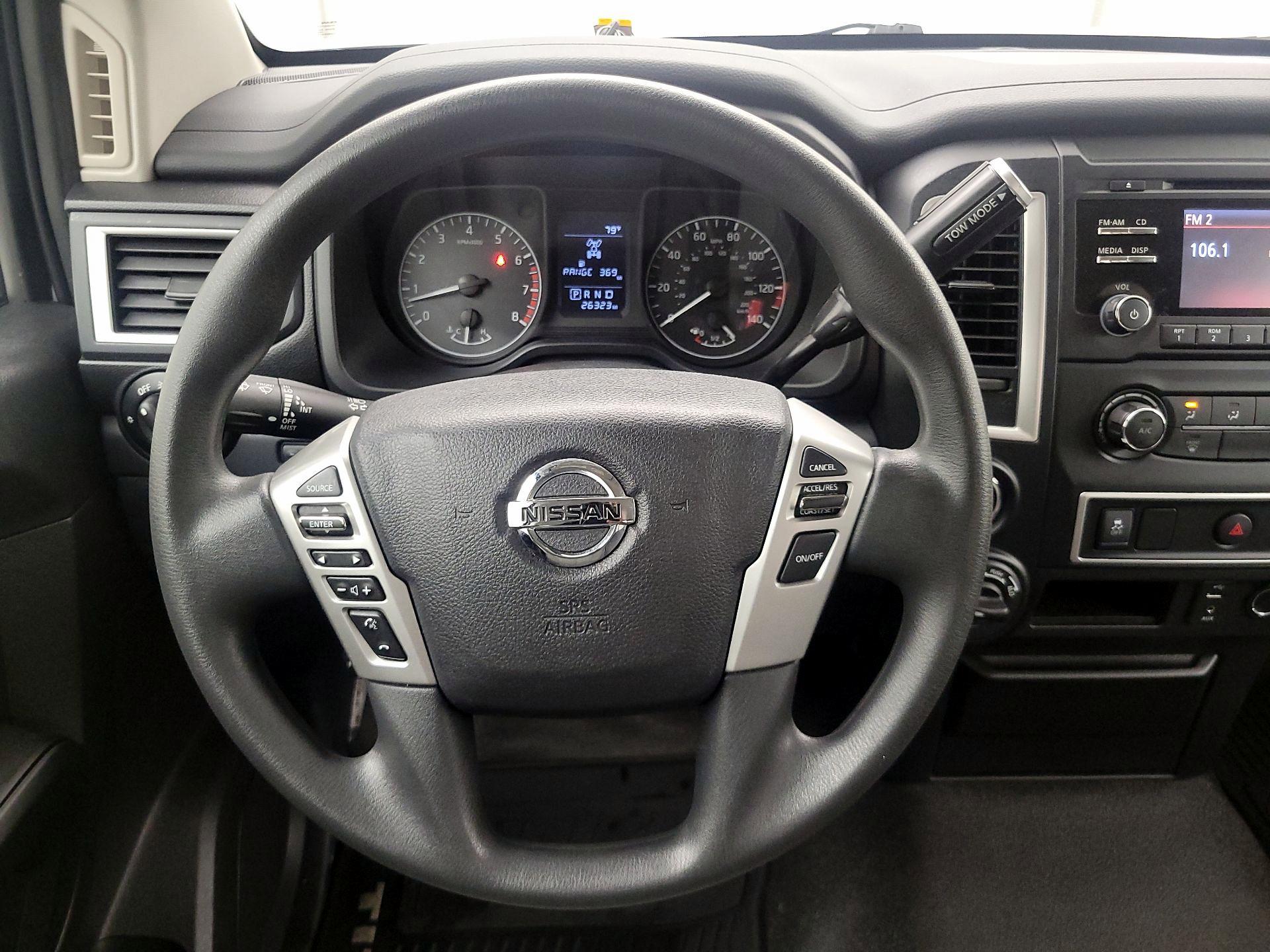 Thumbnail: 2018 Nissan Titan - 10