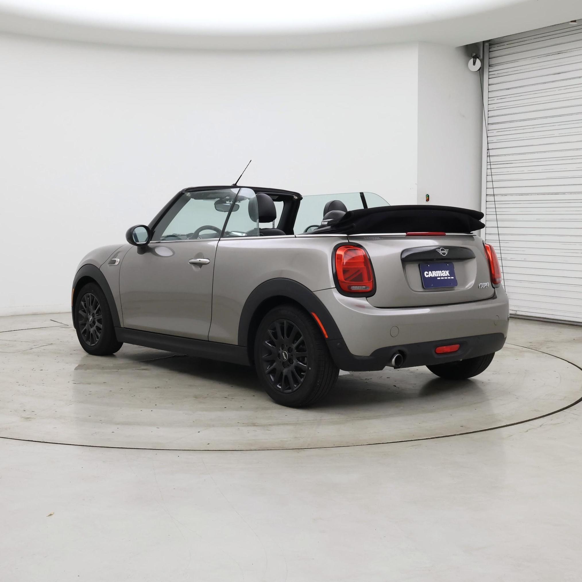 Thumbnail: 2019 MINI Cooper - 2