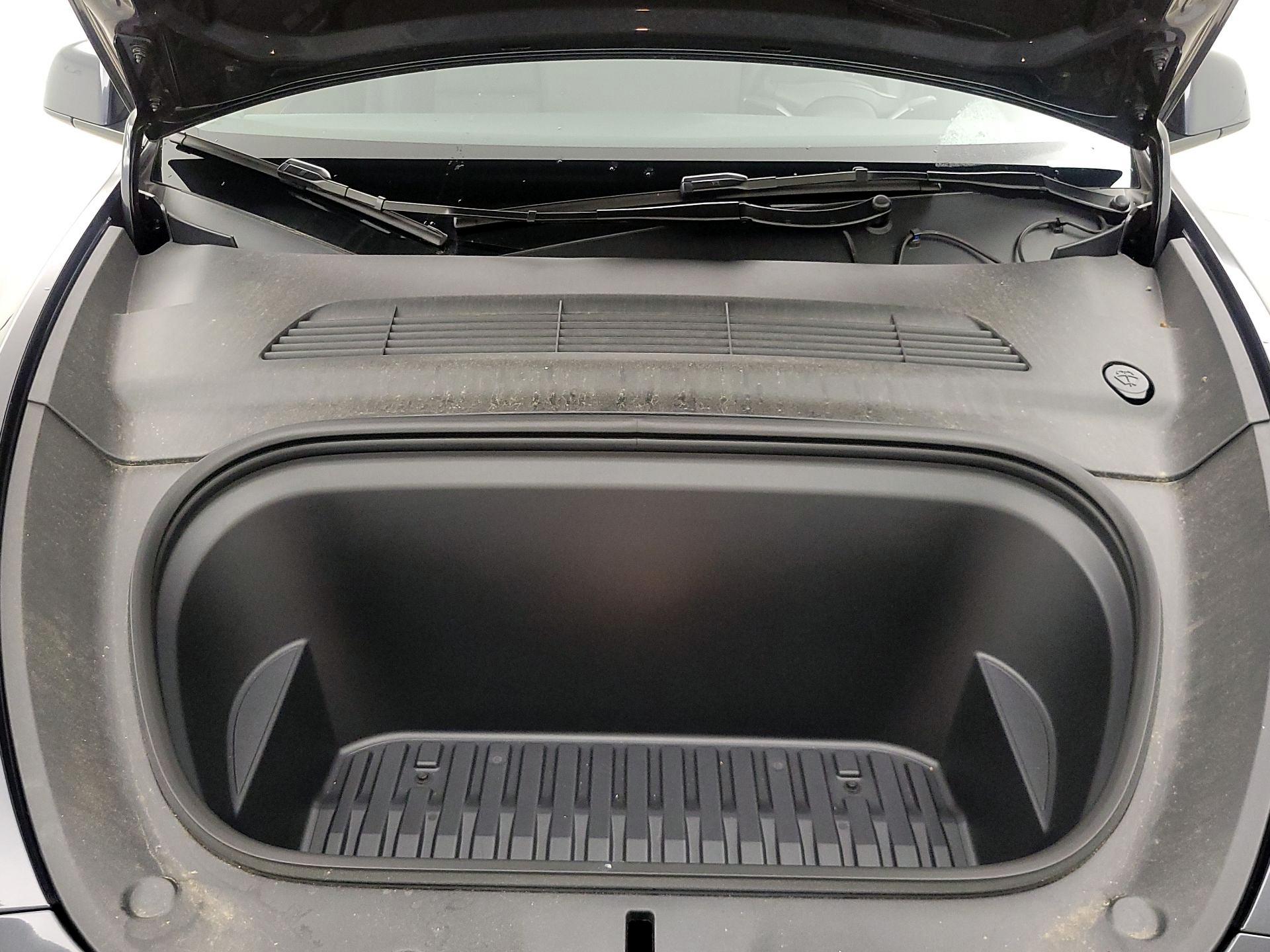 Thumbnail: 2024 Tesla Model Y - 20