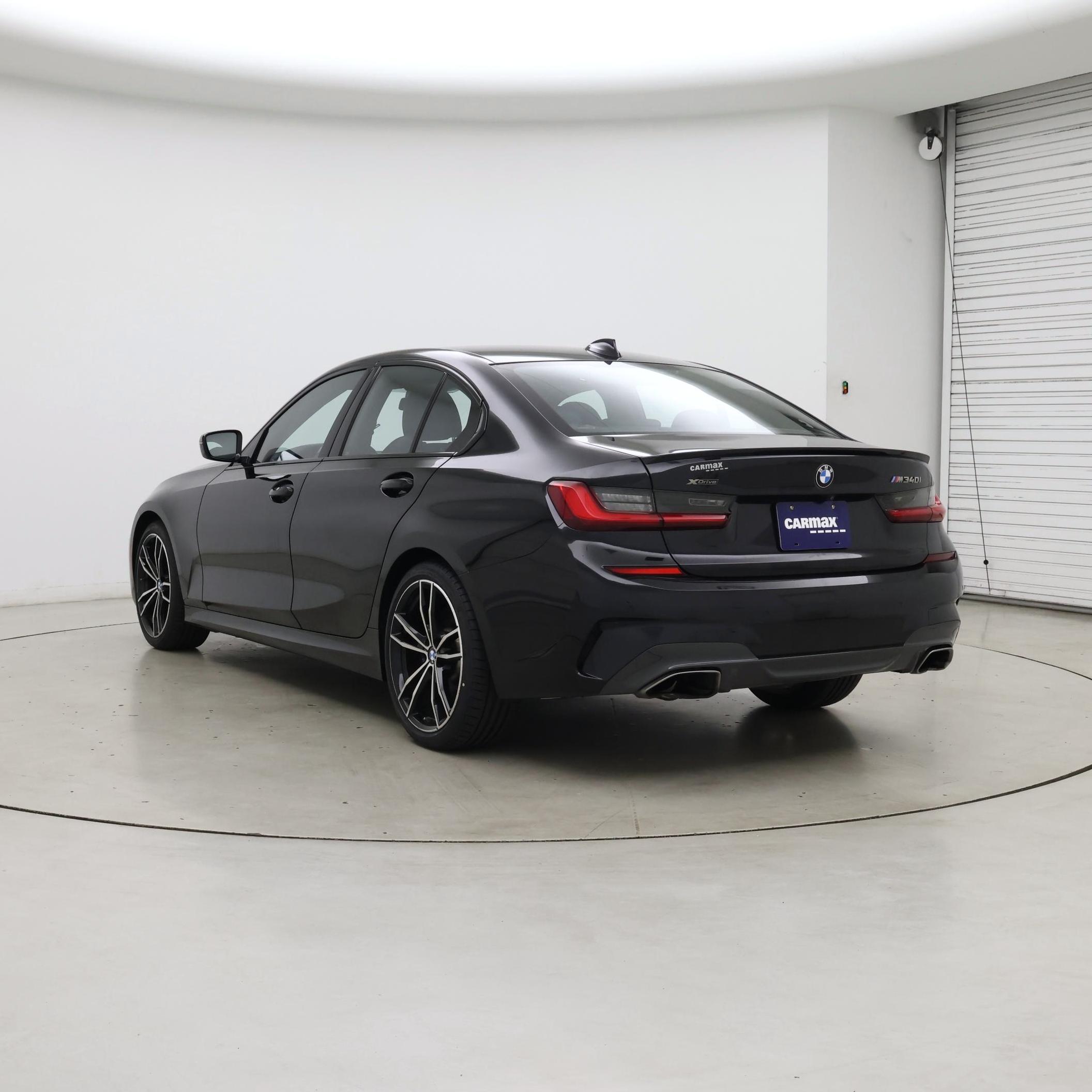Thumbnail: 2020 BMW 3 Series - 2