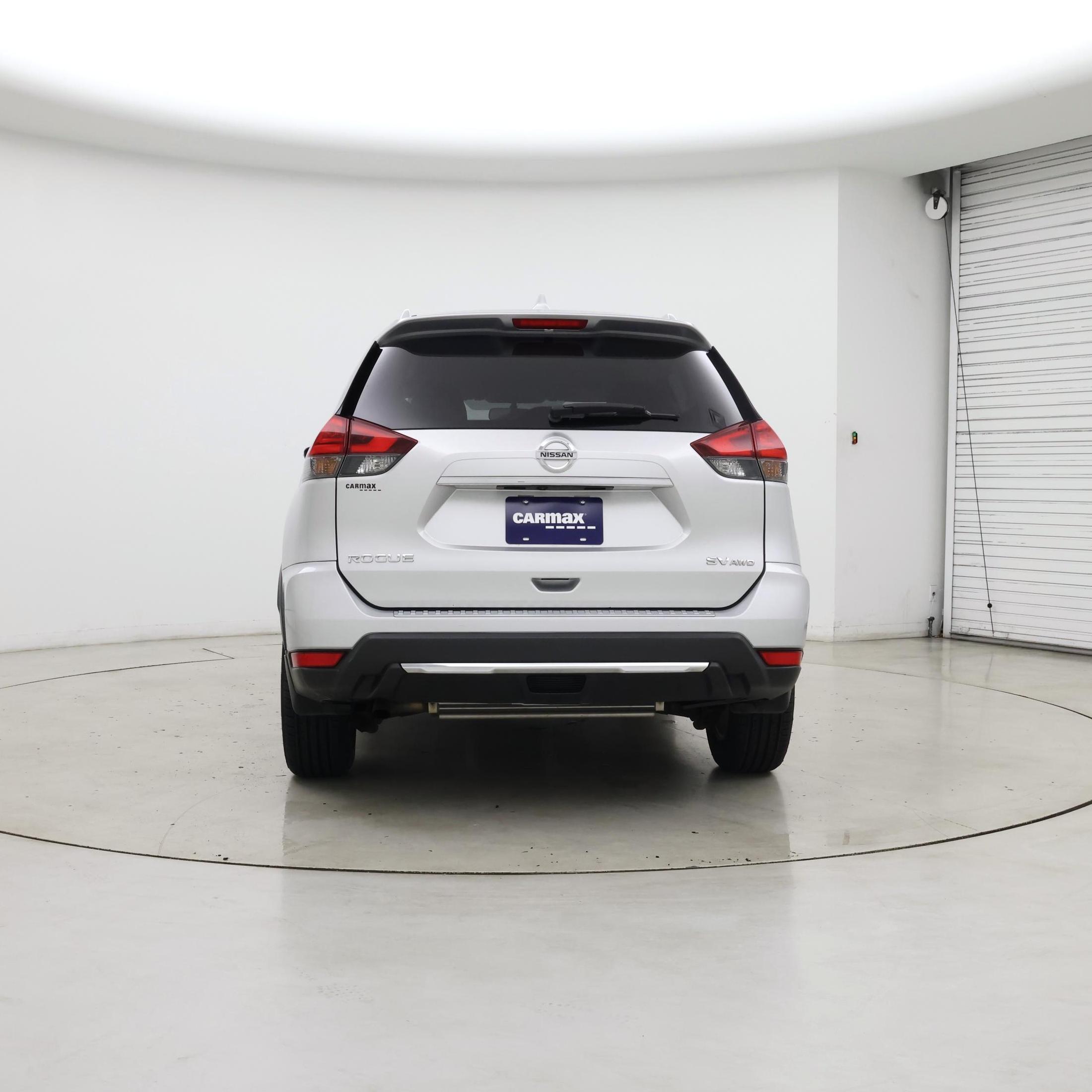 Thumbnail: 2017 Nissan Rogue - 6