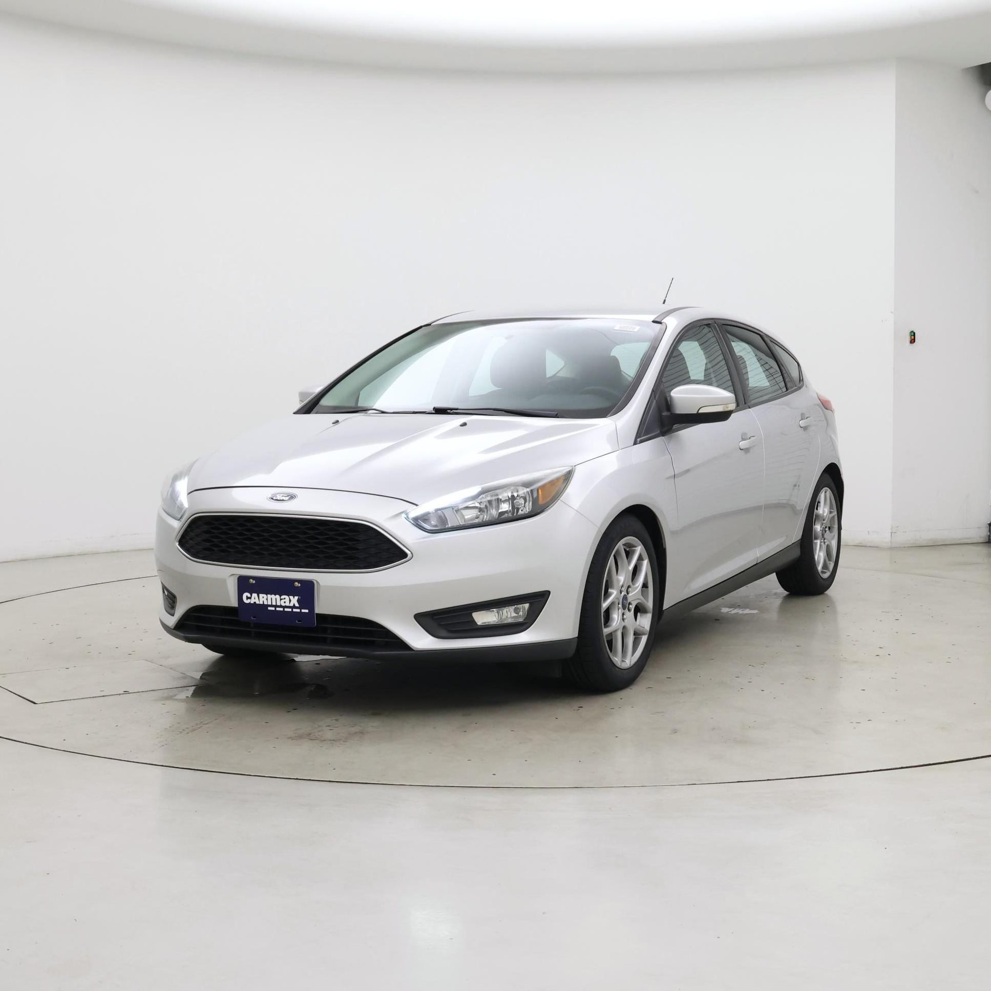 Thumbnail: 2015 Ford Focus - 4