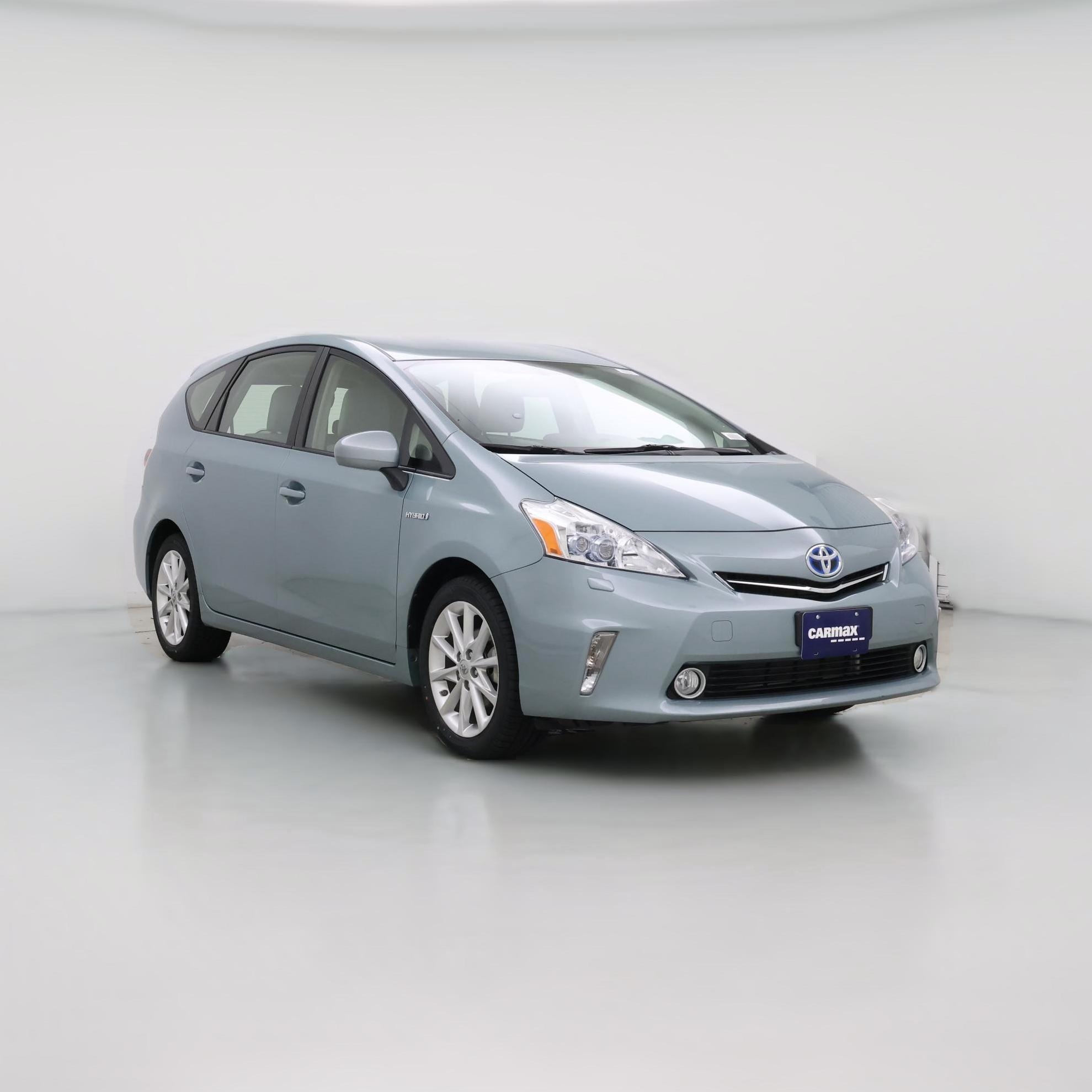 Thumbnail: 2013 Toyota Prius v - 1