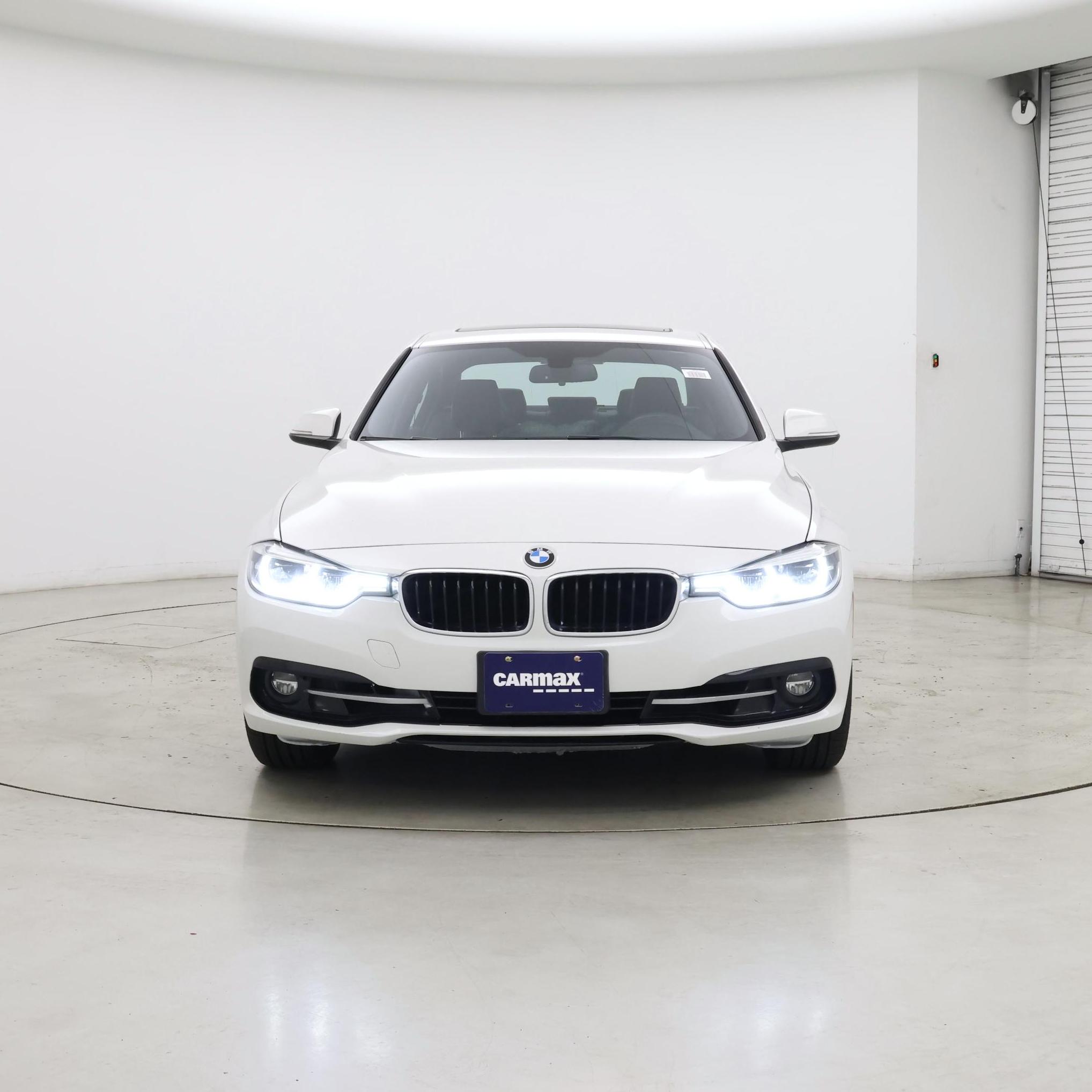 Thumbnail: 2018 BMW 3 Series - 5
