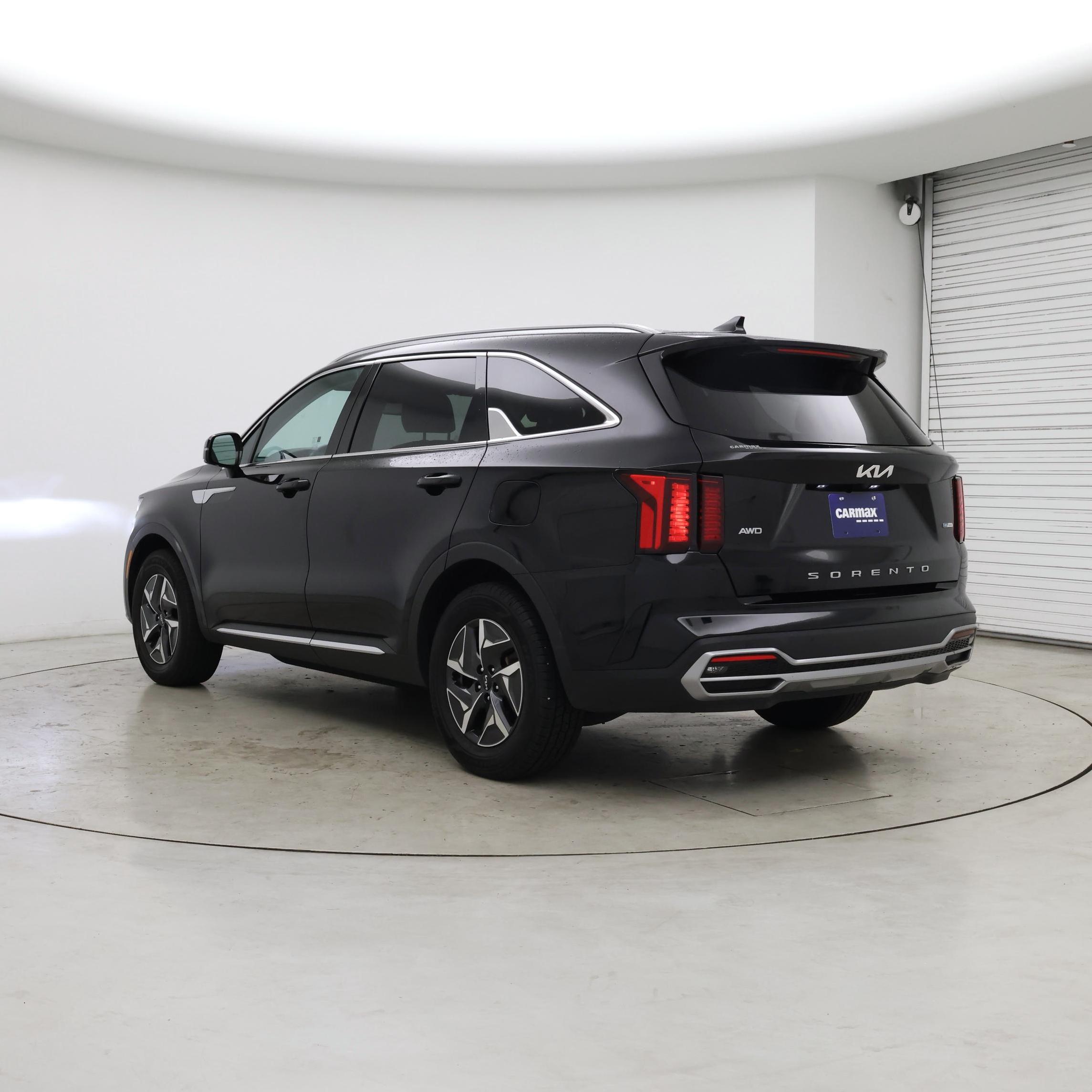 Thumbnail: 2022 Kia Sorento - 2