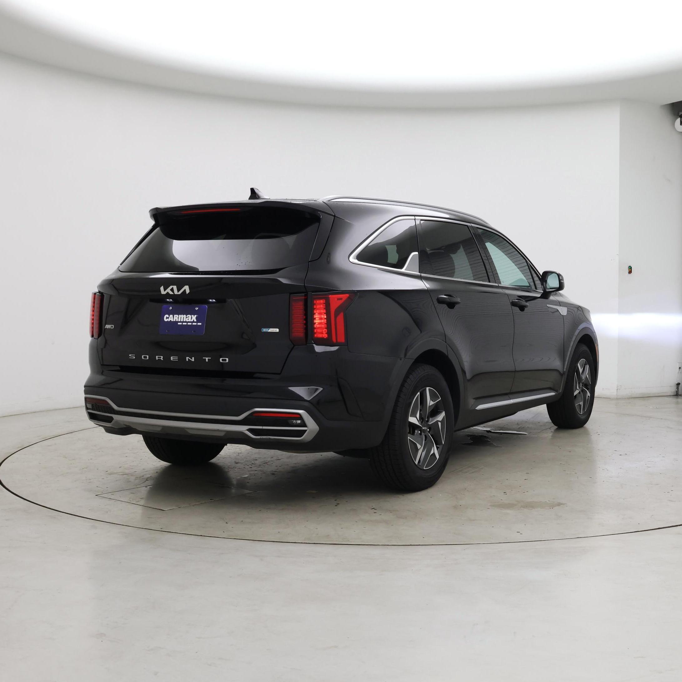 Thumbnail: 2022 Kia Sorento - 8