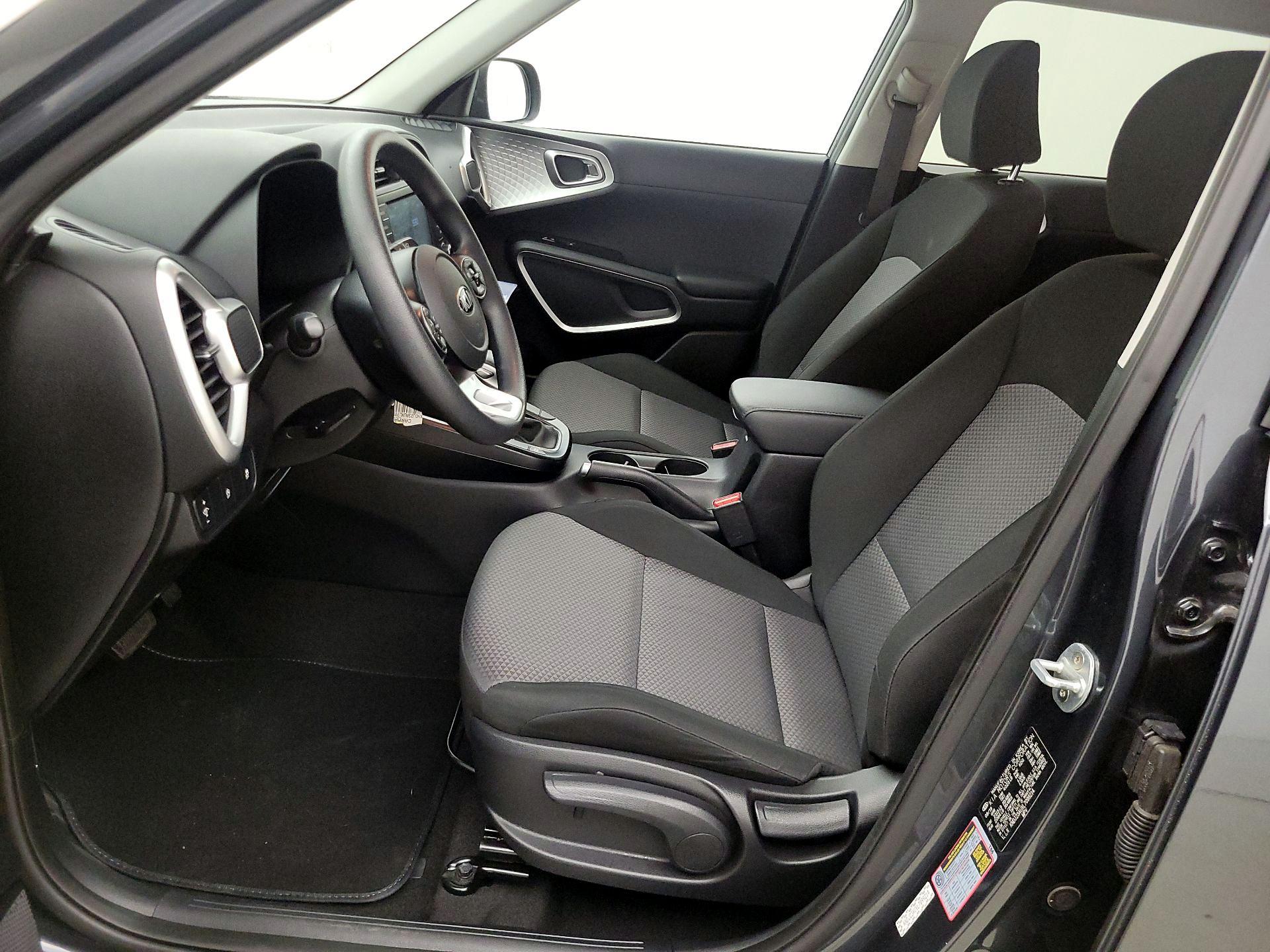 Thumbnail: 2020 Kia Soul - 11