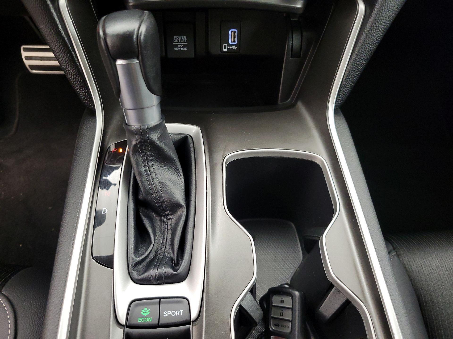 Thumbnail: 2020 Honda Accord - 17