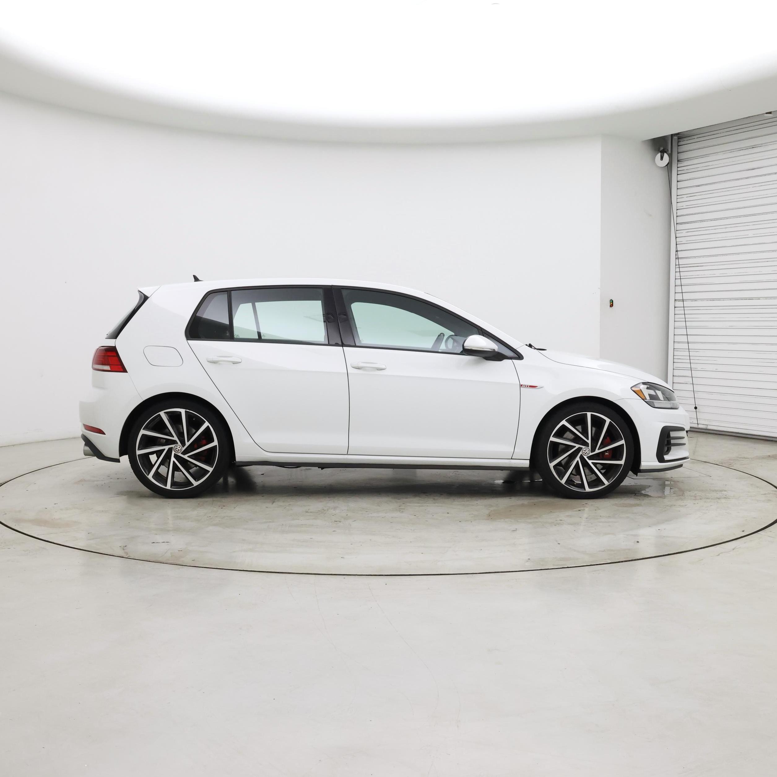 Thumbnail: 2019 Volkswagen Golf - 7