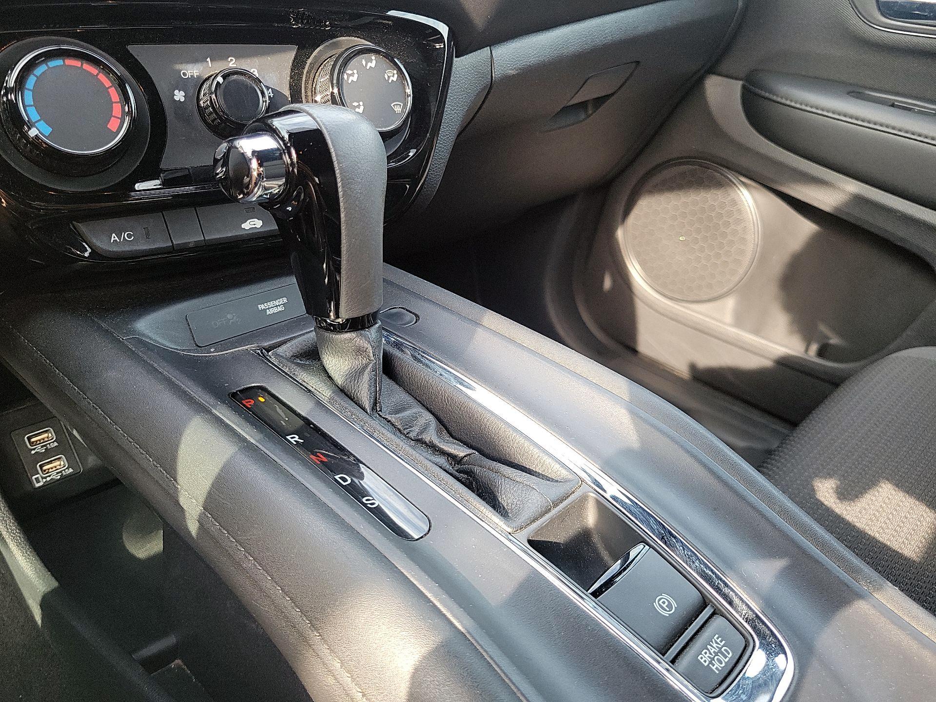 Thumbnail: 2021 Honda HR-V - 17