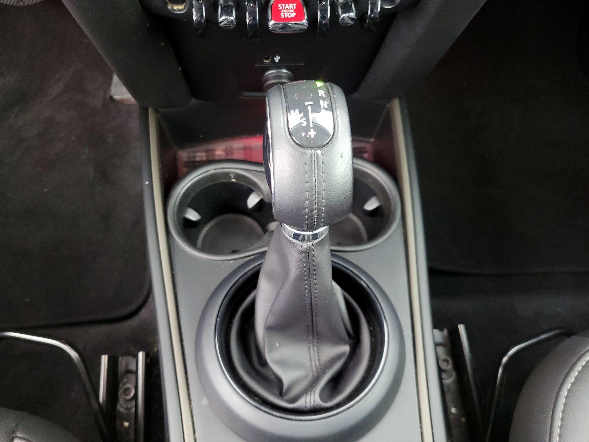Thumbnail: 2019 MINI Cooper Countryman - 16