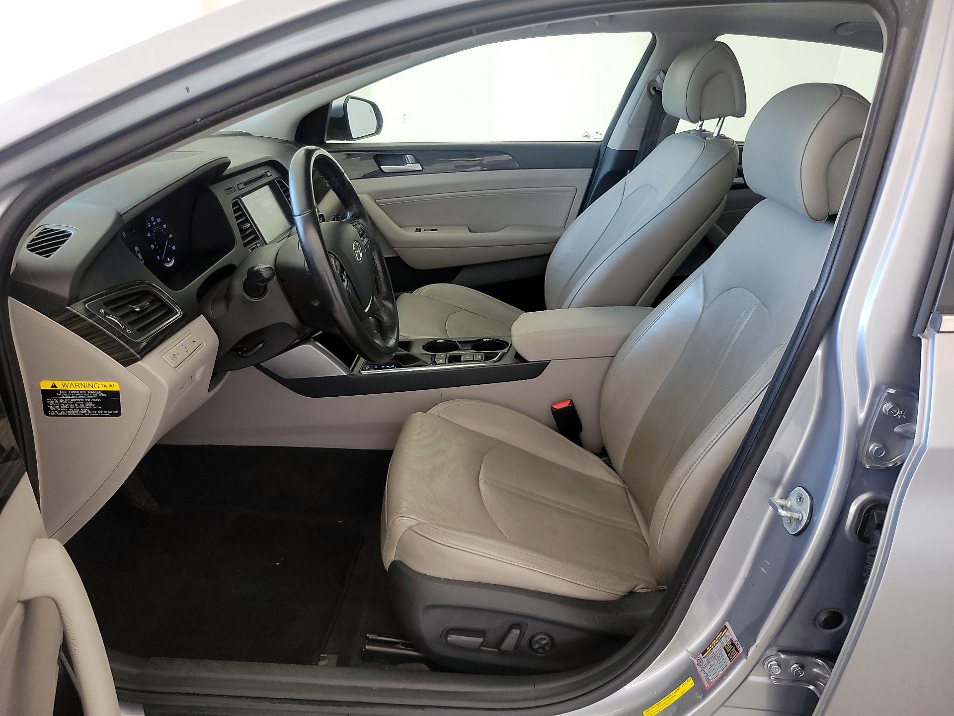 Thumbnail: 2017 Hyundai Sonata - 11