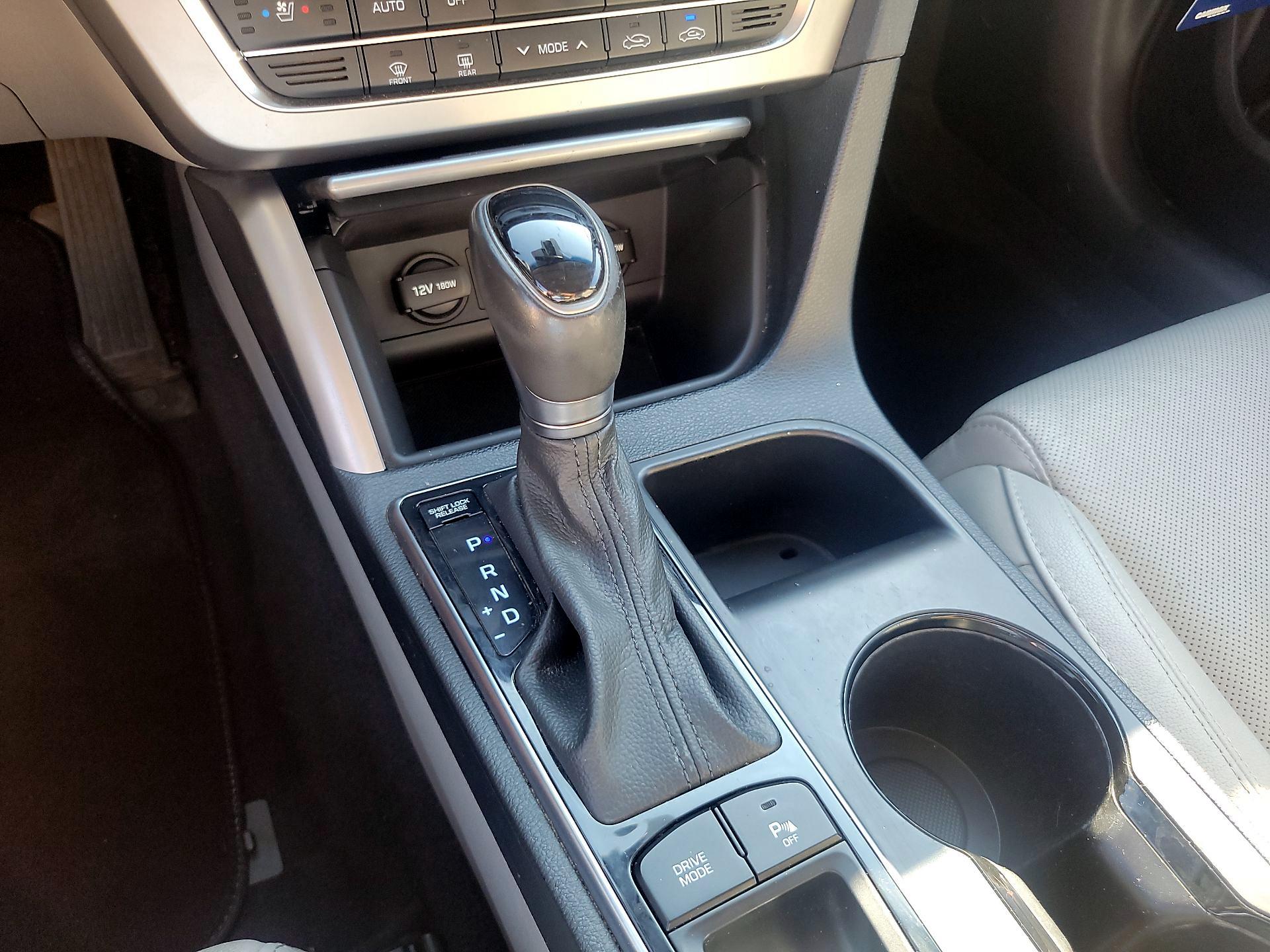 Thumbnail: 2017 Hyundai Sonata - 17