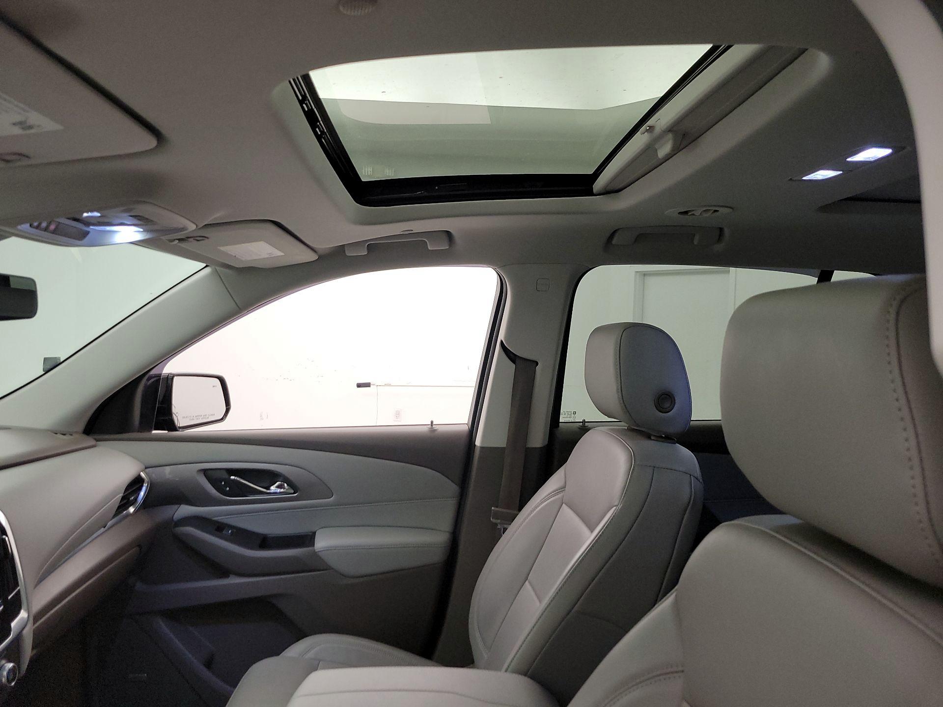 Thumbnail: 2019 Chevrolet Traverse - 20