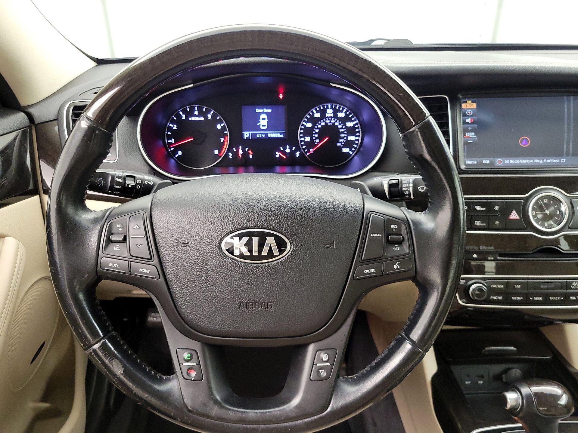 Thumbnail: 2014 Kia Cadenza - 10