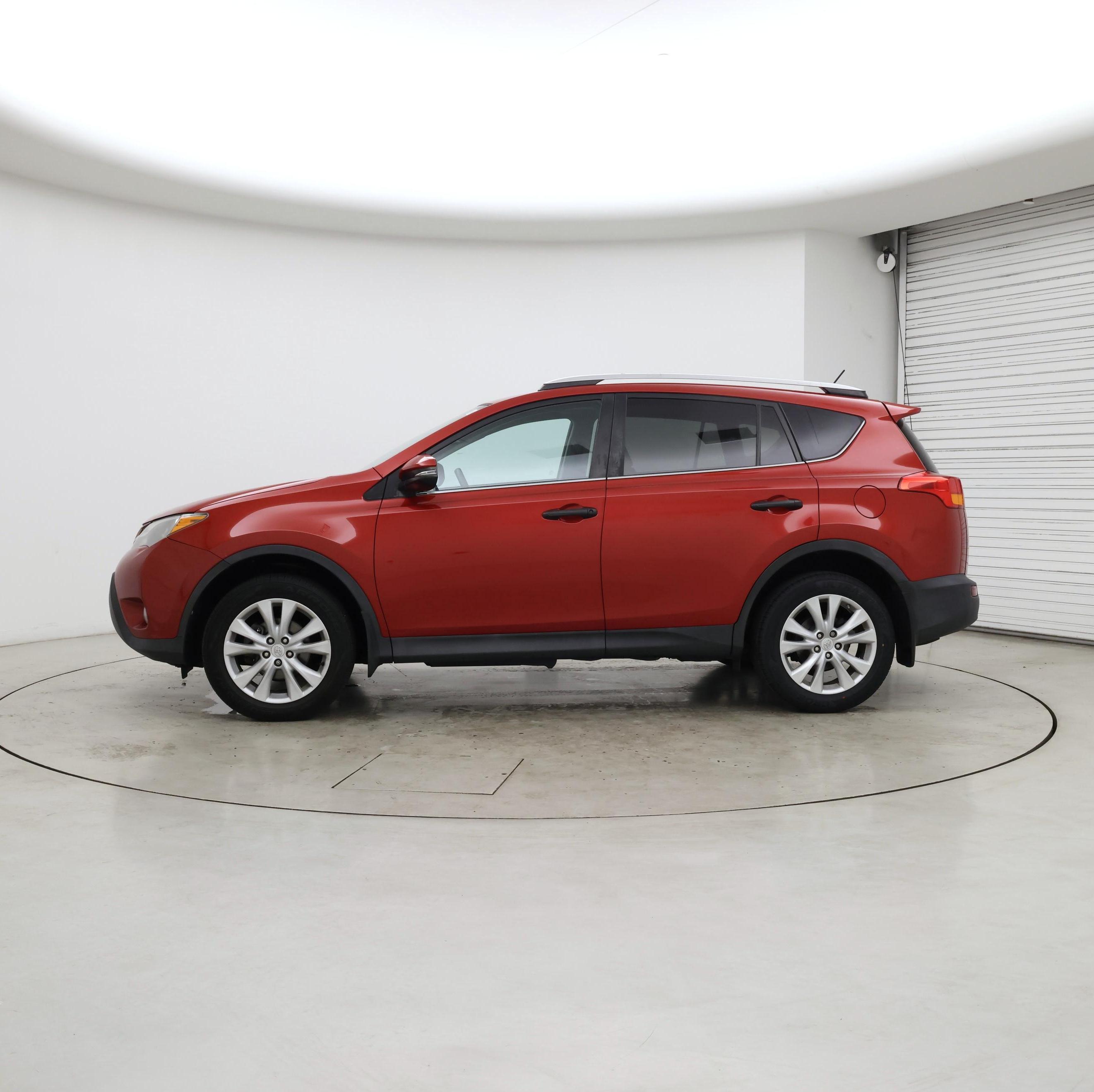 Thumbnail: 2015 Toyota RAV4 - 3