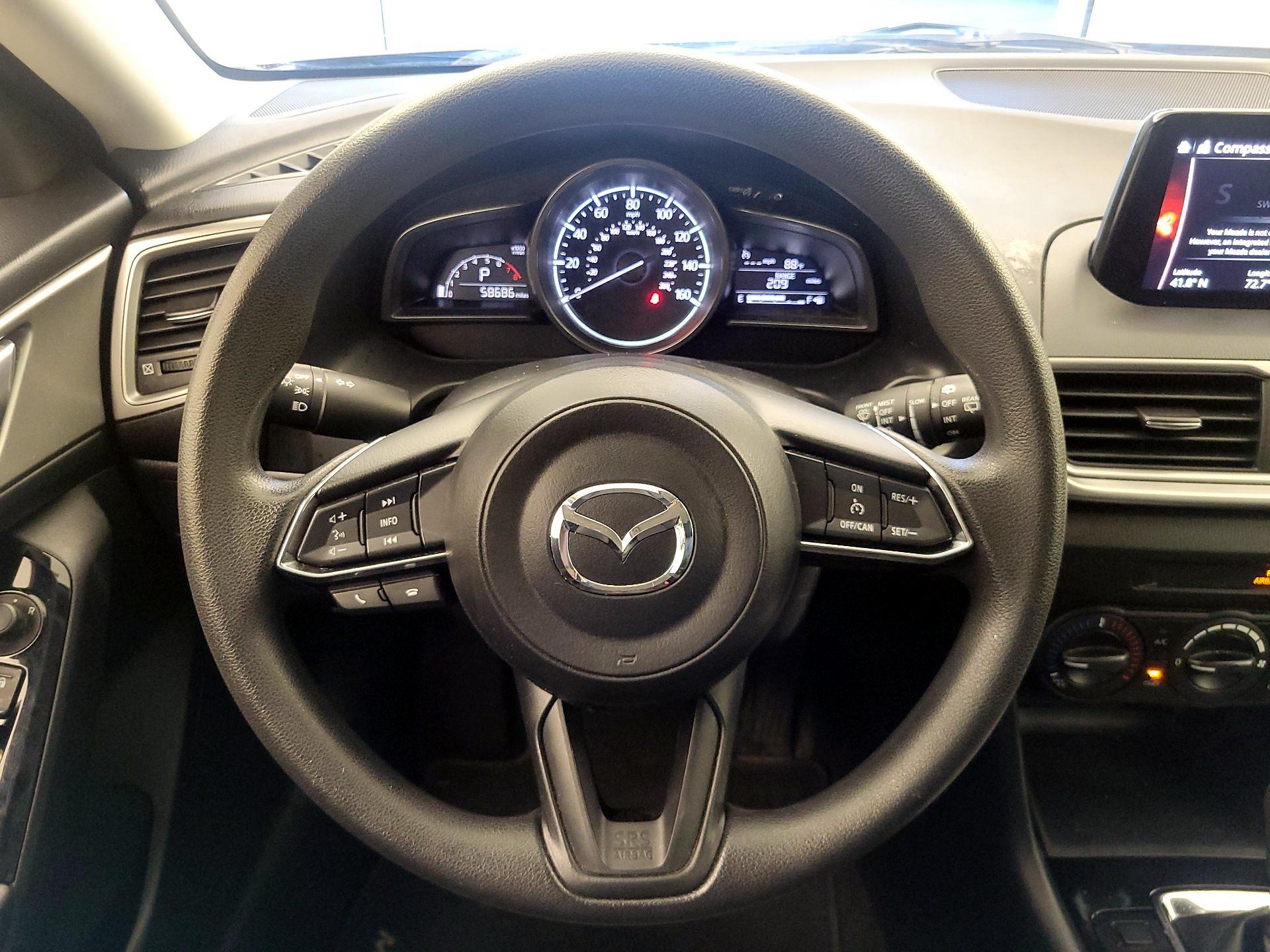 Thumbnail: 2018 Mazda Mazda3 - 10