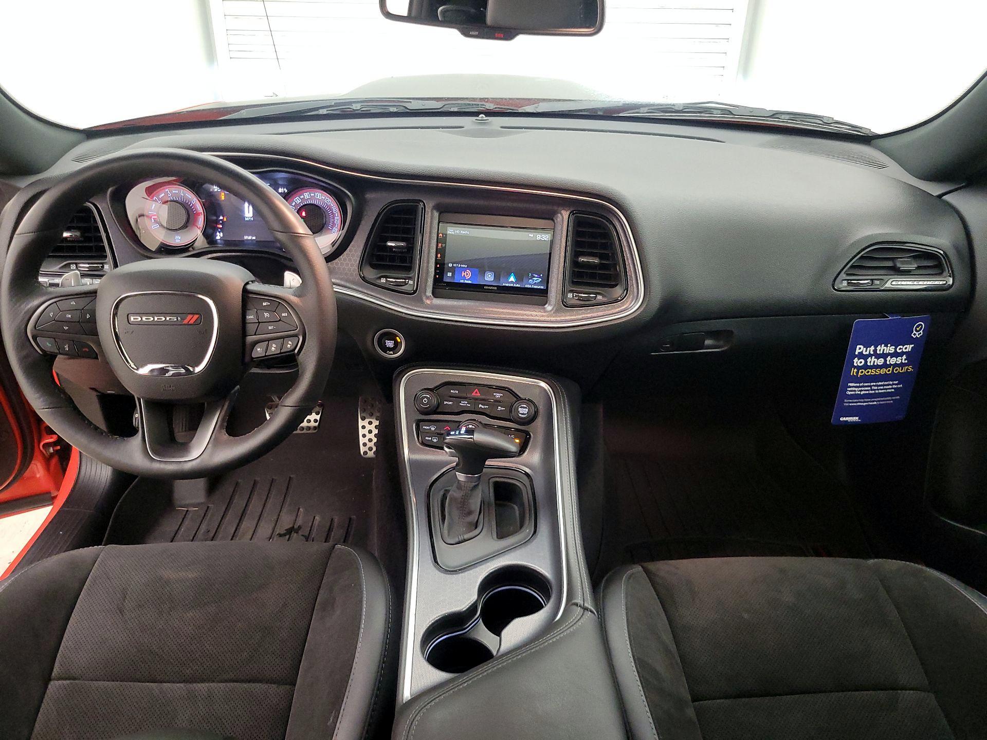 Thumbnail: 2018 Dodge Challenger - 9