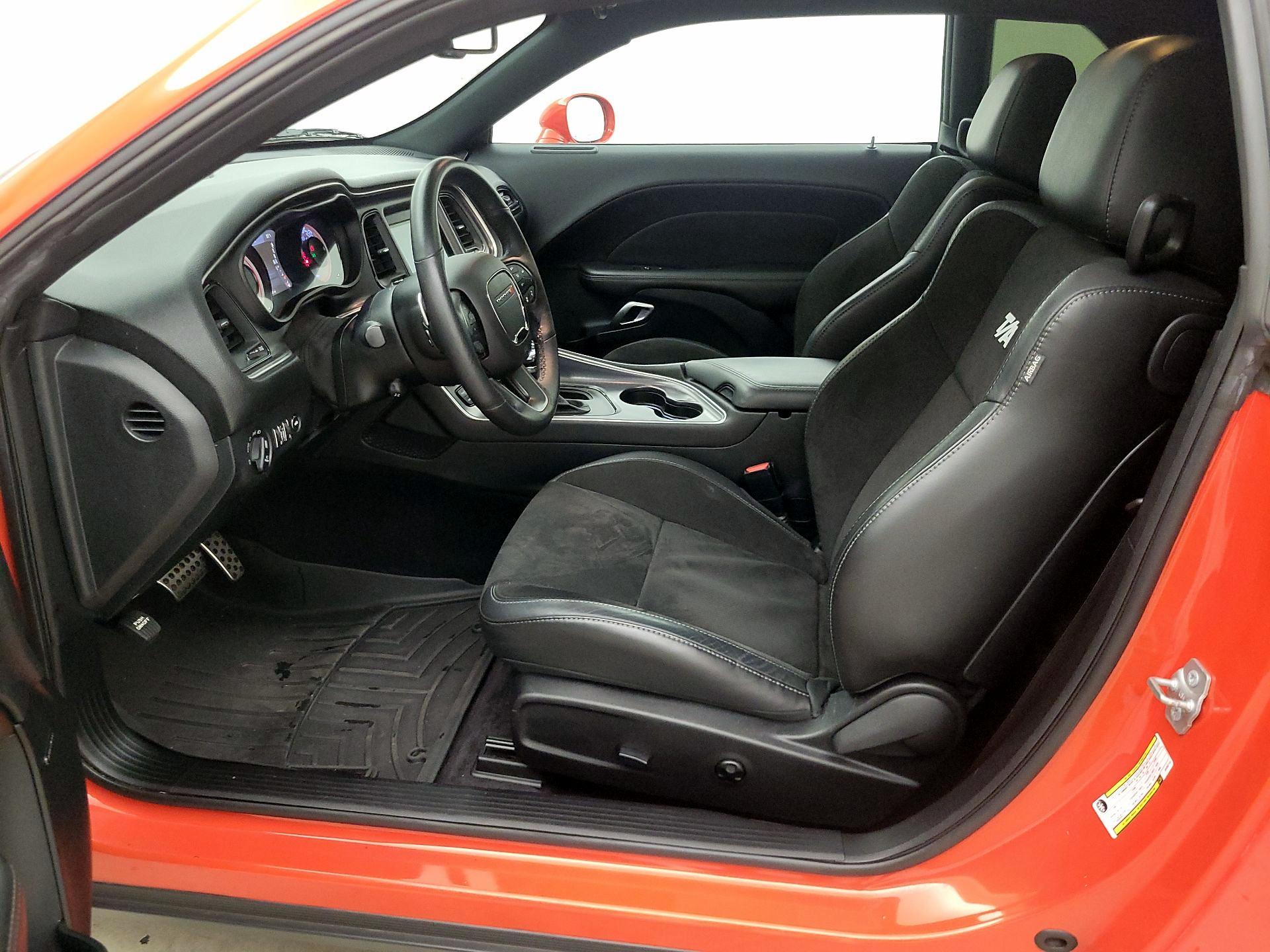 Thumbnail: 2018 Dodge Challenger - 11
