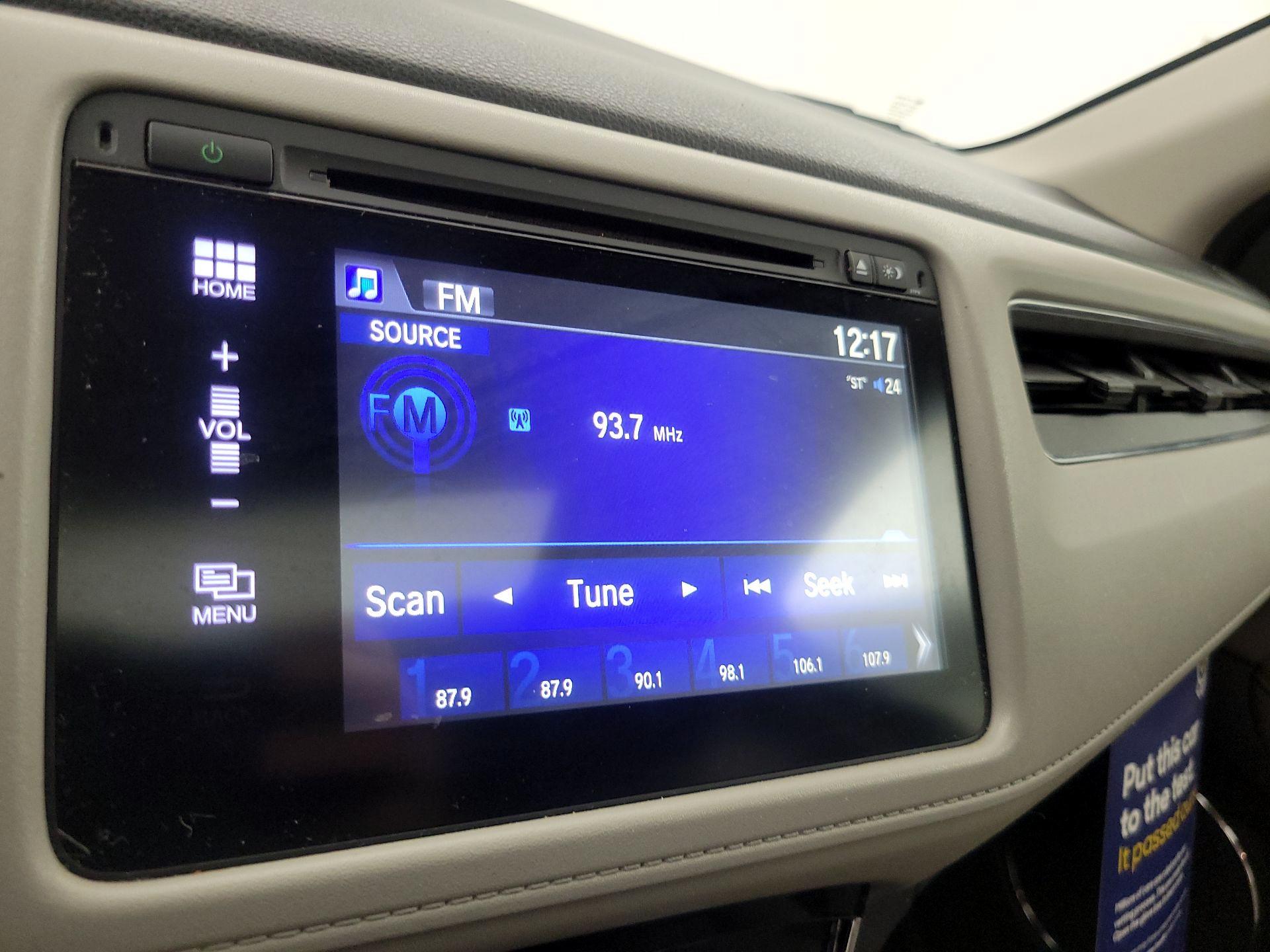 Thumbnail: 2018 Honda HR-V - 15