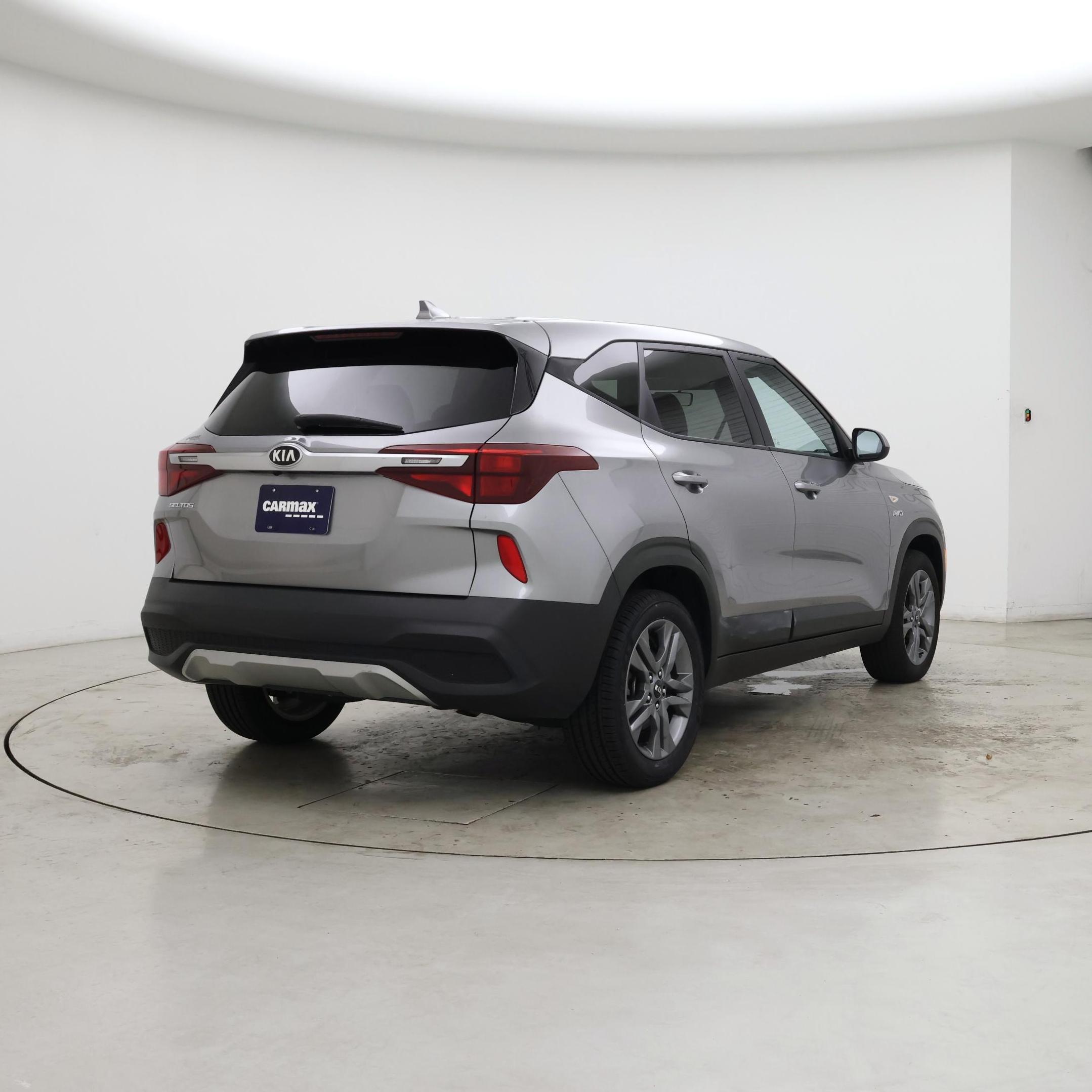 Thumbnail: 2021 Kia Seltos - 8