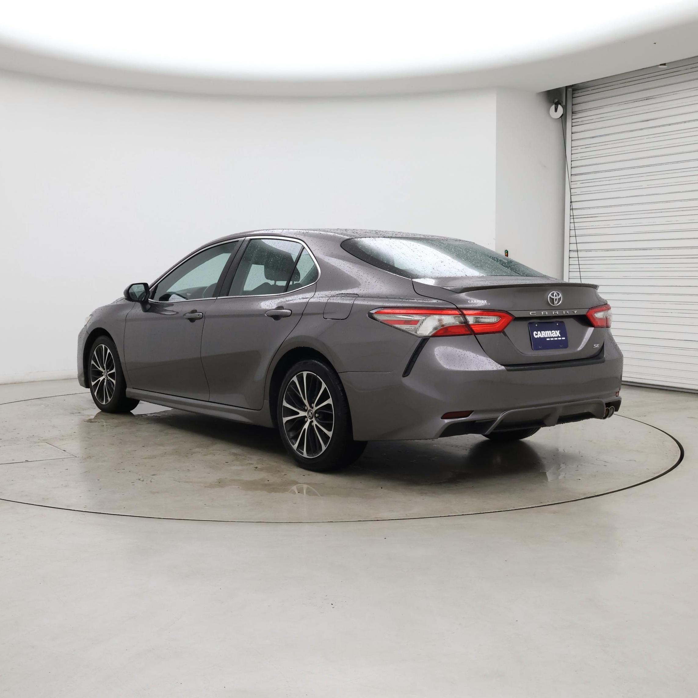 Thumbnail: 2018 Toyota Camry - 2