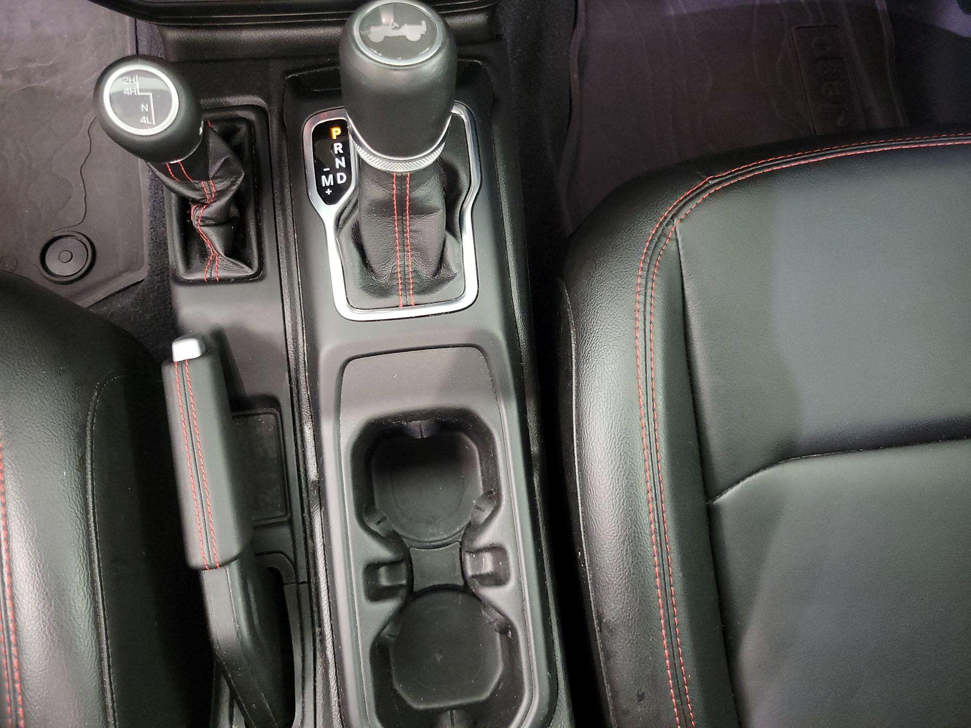 Thumbnail: 2023 Jeep Wrangler - 18